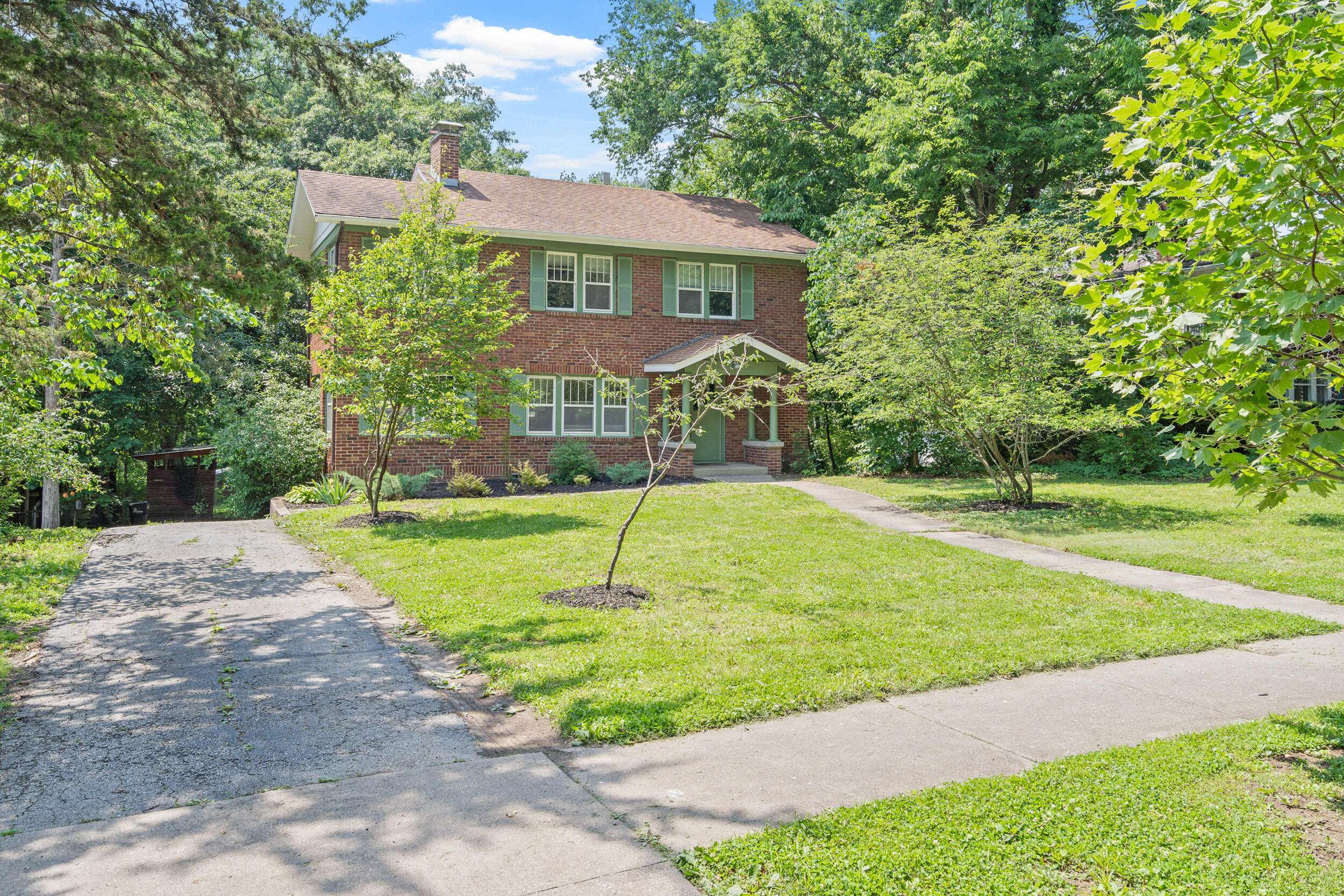 Columbia, MO 65203,303 S Glenwood AVE