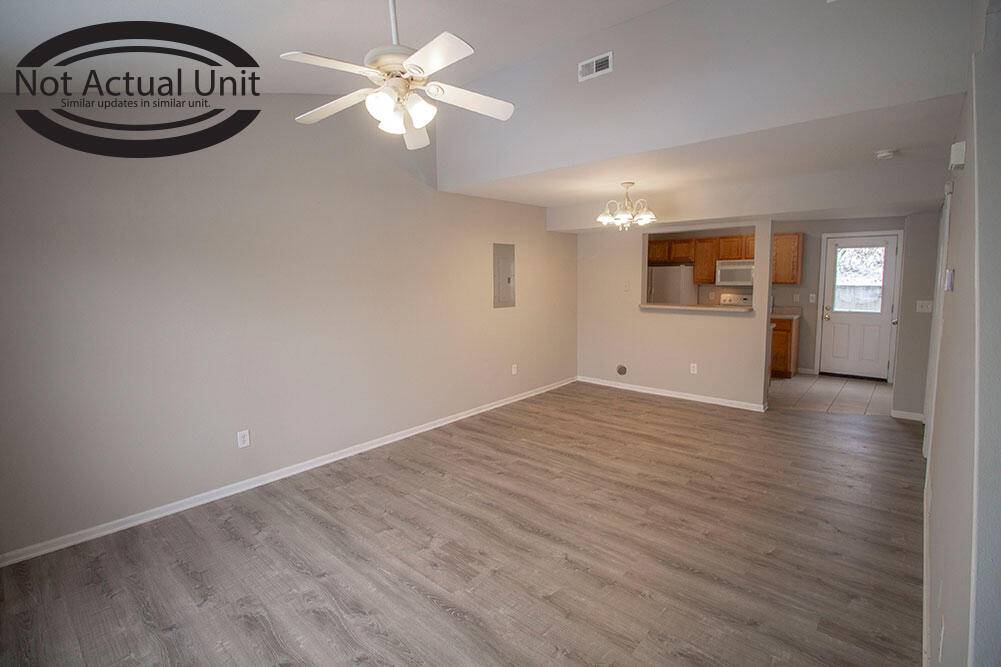 Columbia, MO 65202,1410 Greensboro DR