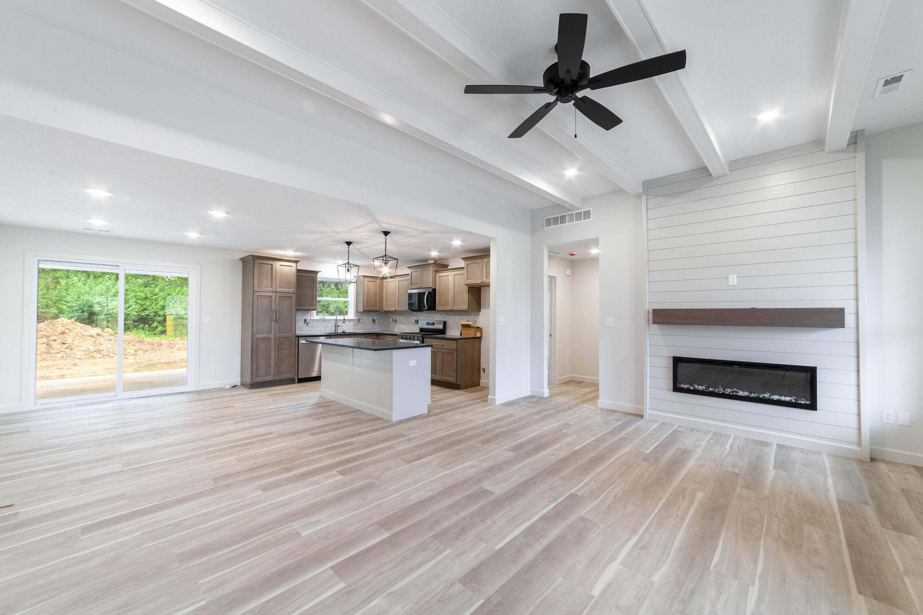 Columbia, MO 65202,6904 Armstrong DR
