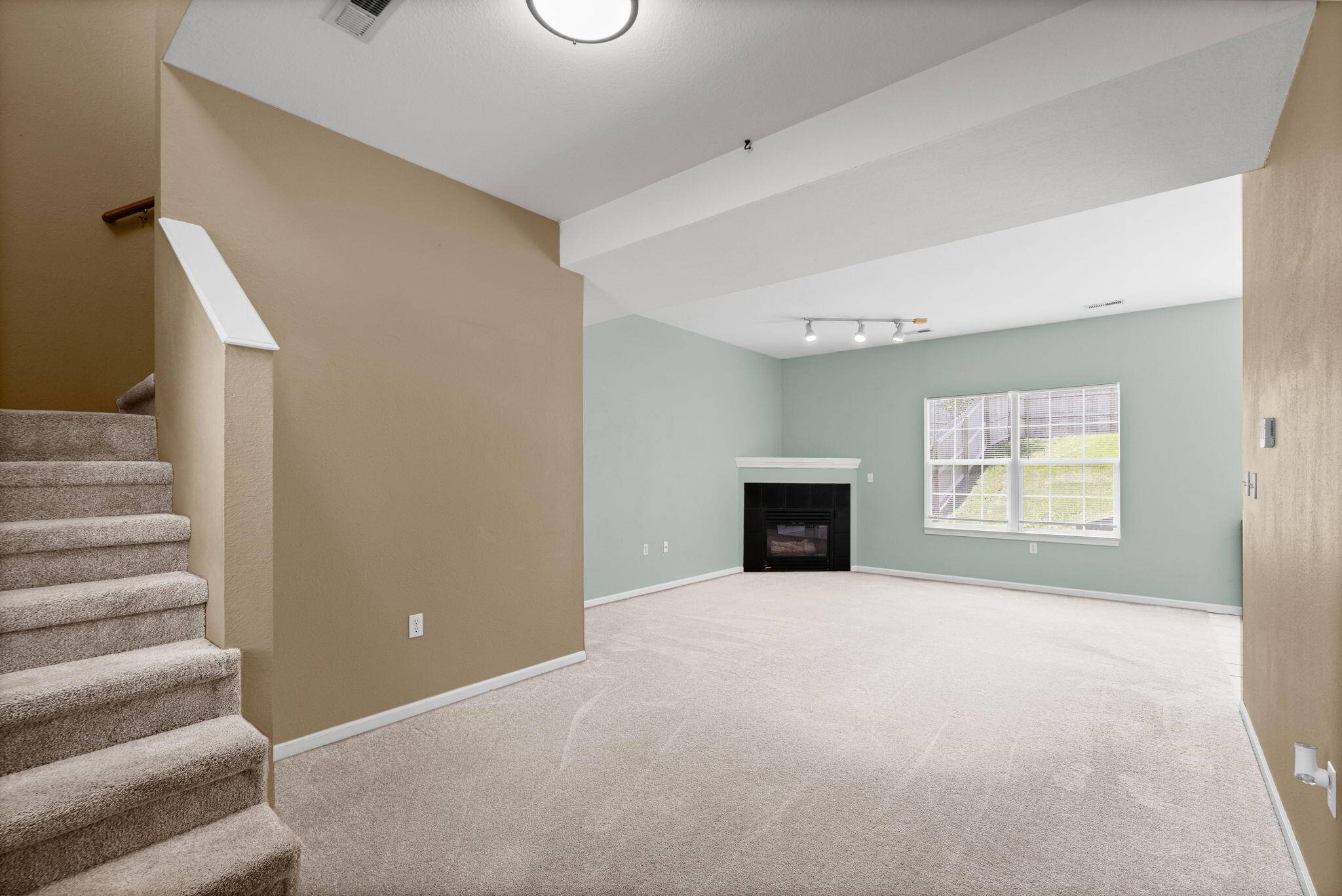 Columbia, MO 65202,5362 E Trikalla DR