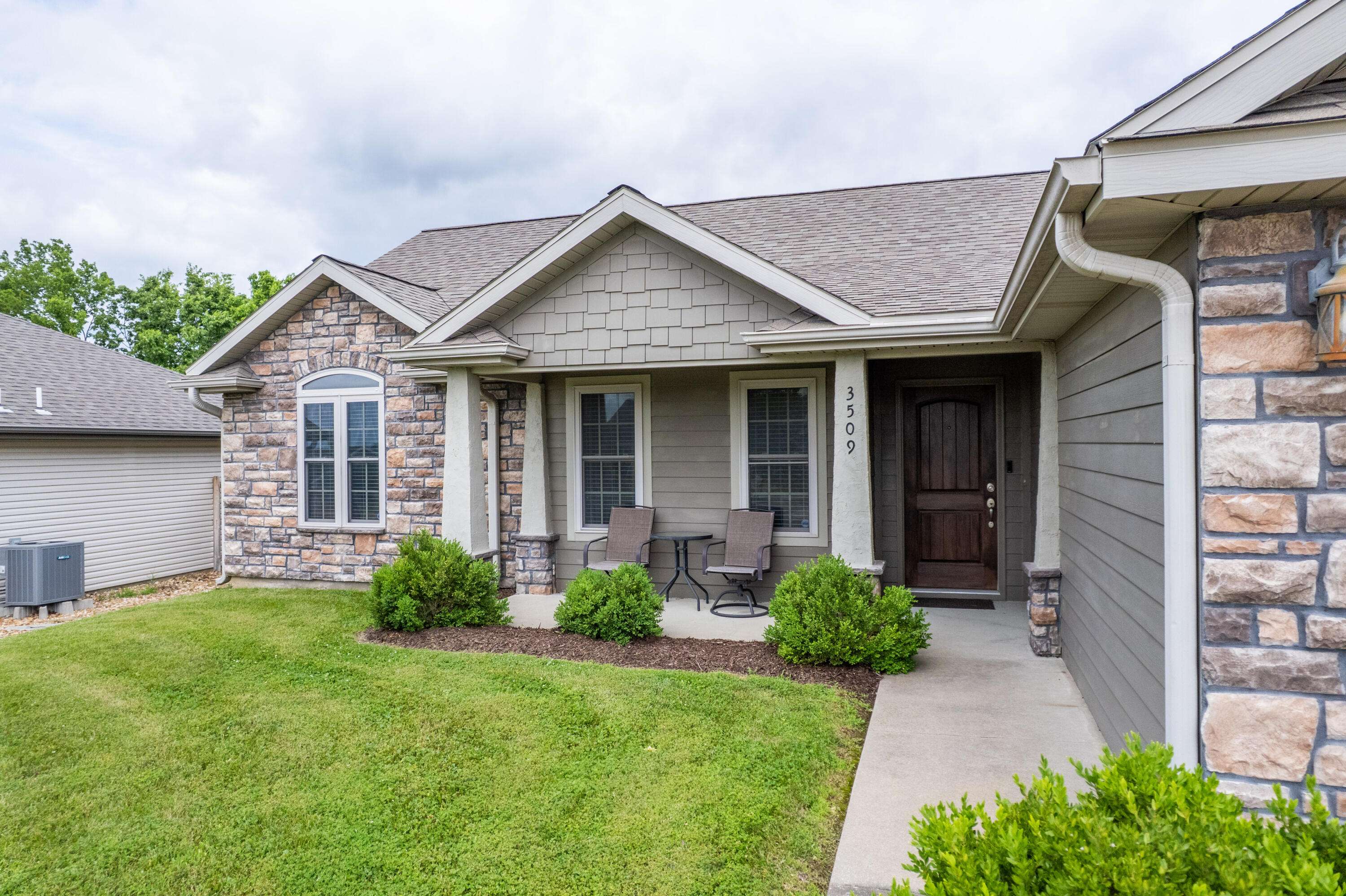 Columbia, MO 65202,3509 Tuscany ridge dr