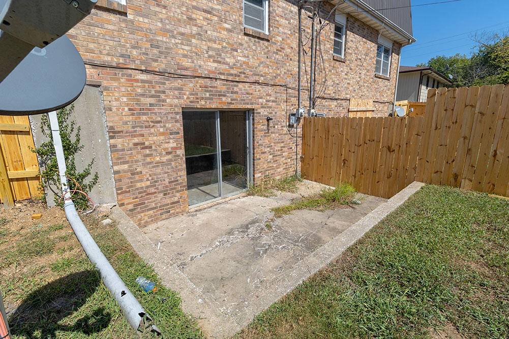 Columbia, MO 65202,6108 E St charles RD