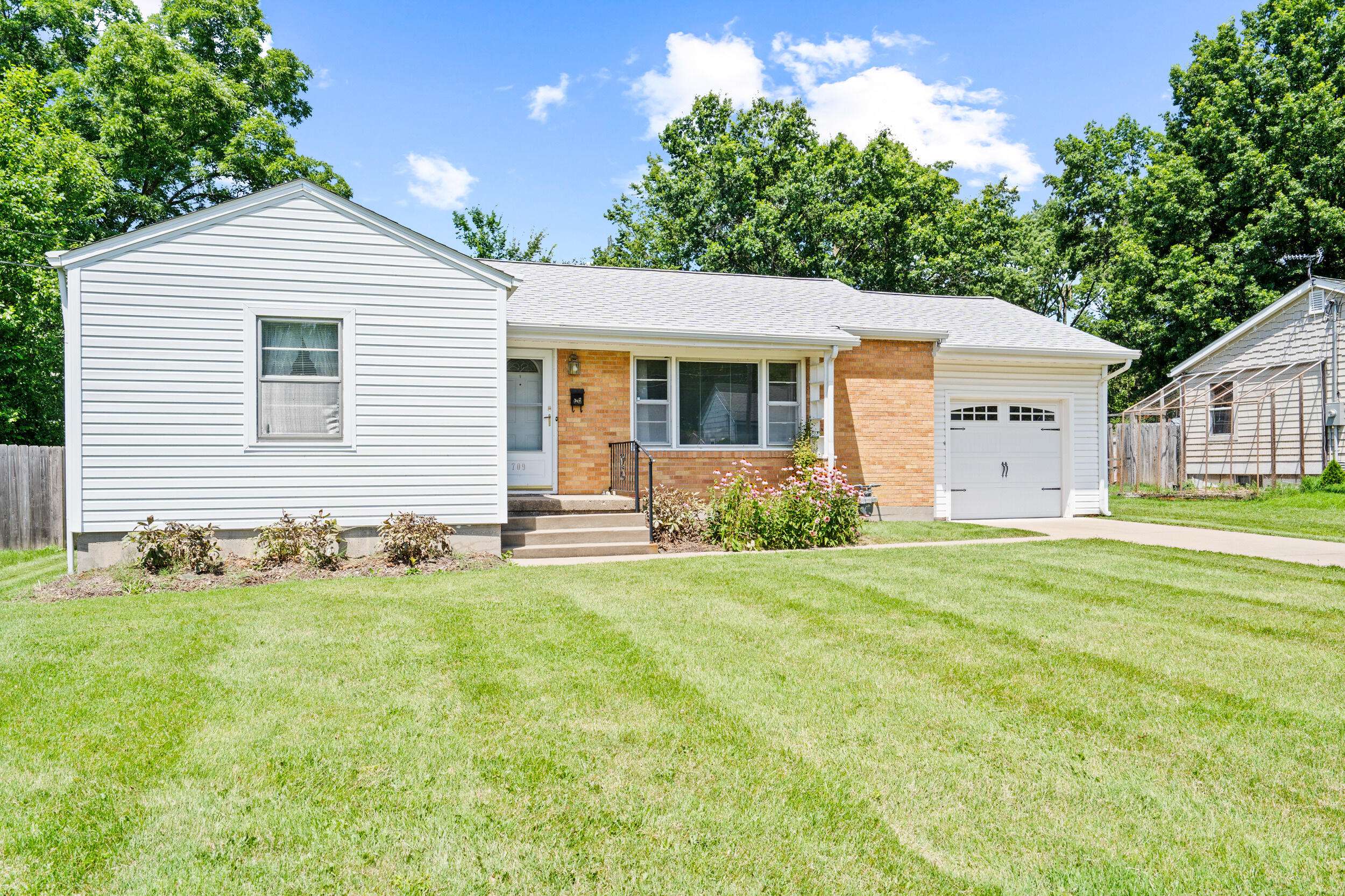 Columbia, MO 65203,709 Clayton ST