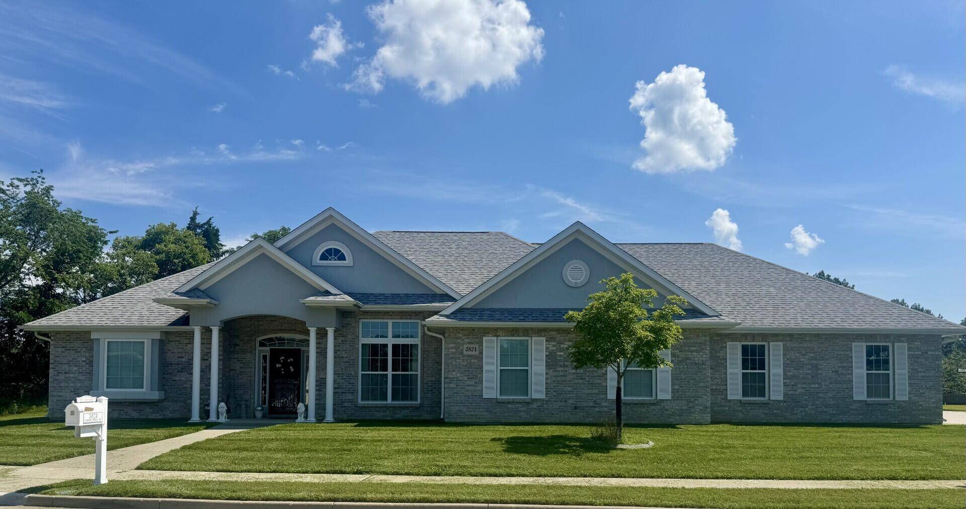 Columbia, MO 65202,3824 Canyon ridge DR