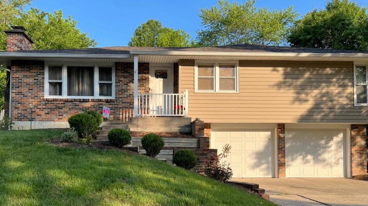 Columbia, MO 65203,1409 E Lexington CIR