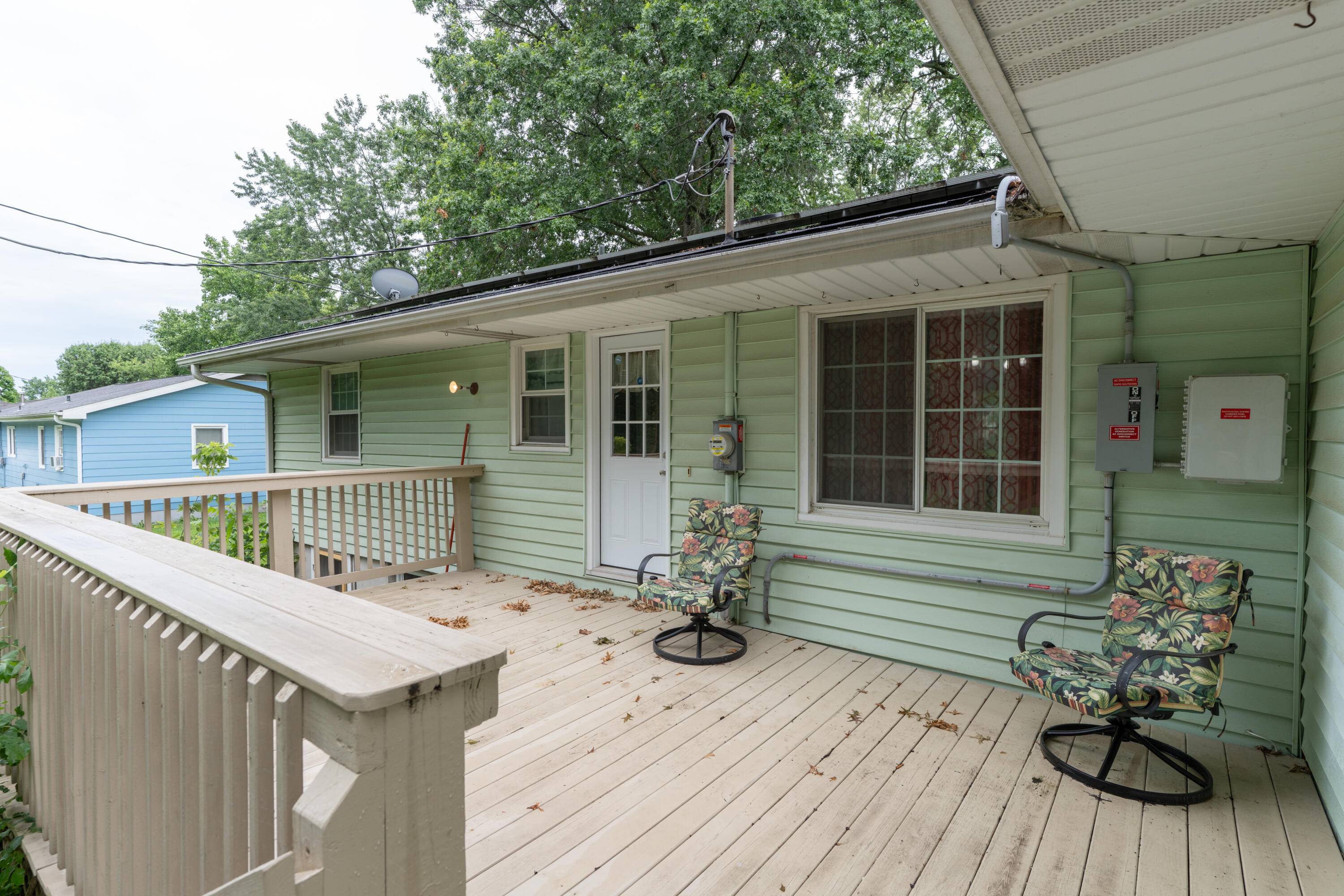 Moberly, MO 65270,720 St charles ST