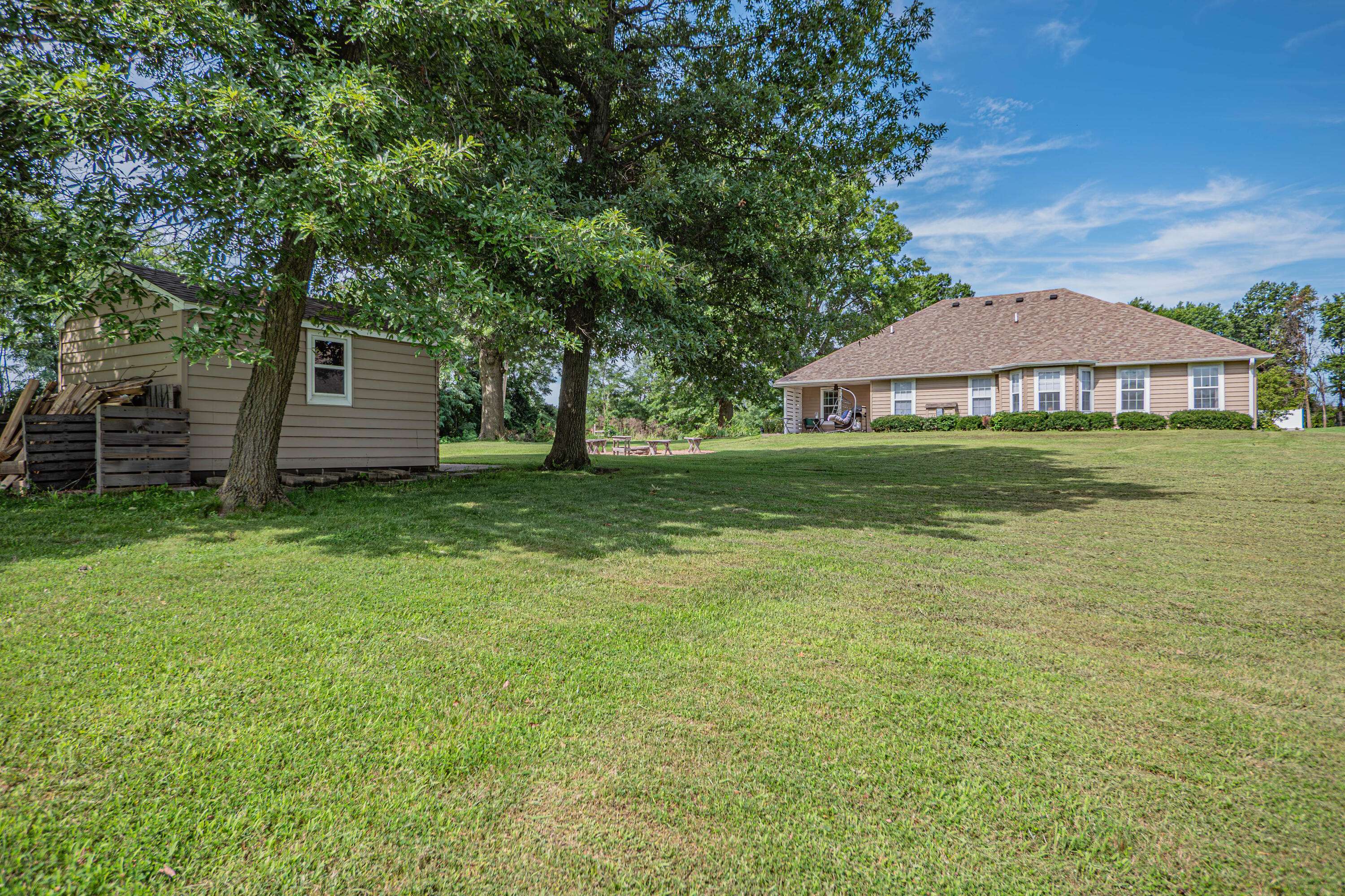 Moberly, MO 65270,828 Mckinsey PL