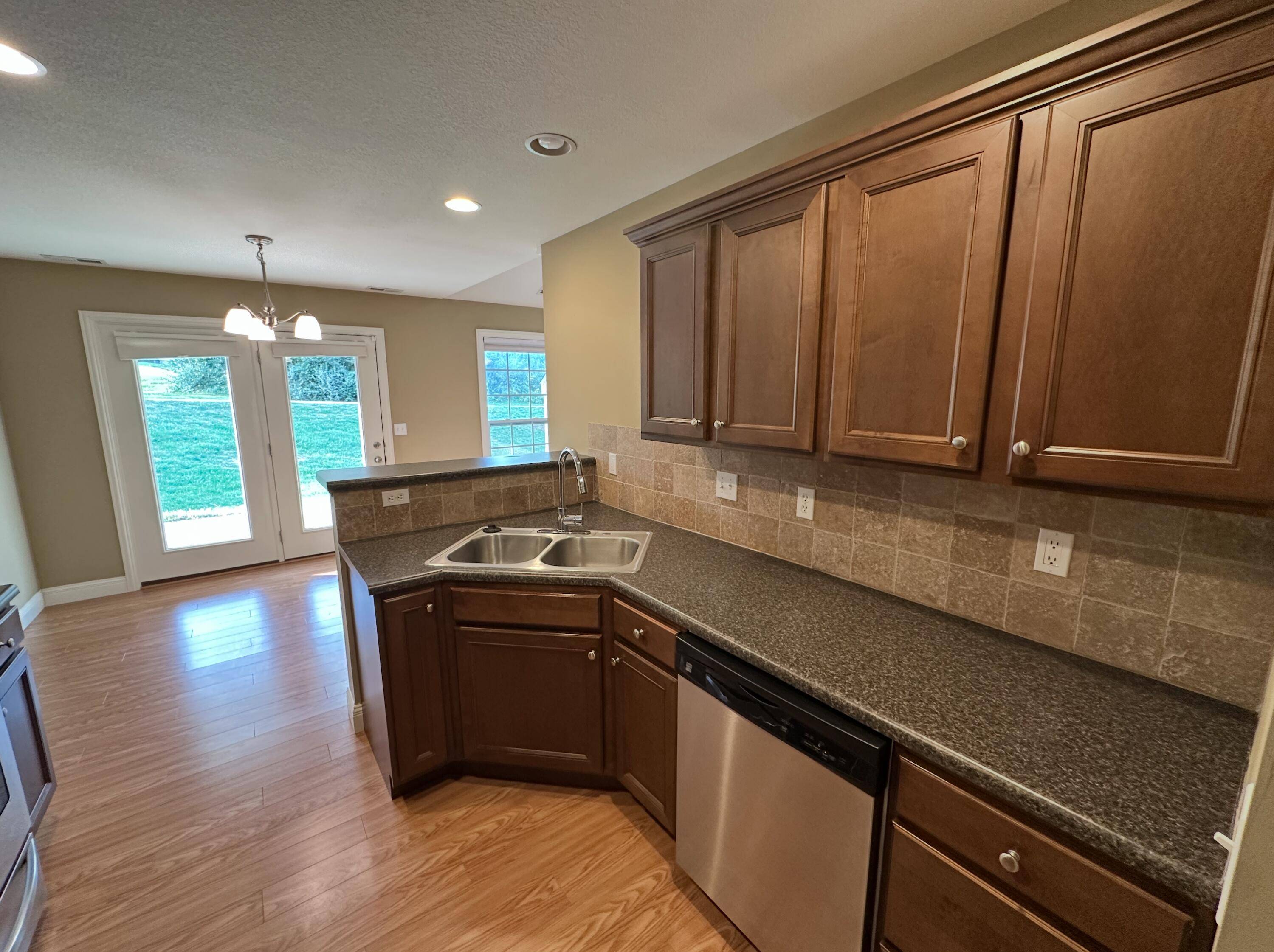 Columbia, MO 65203,4500 Weybridge DR