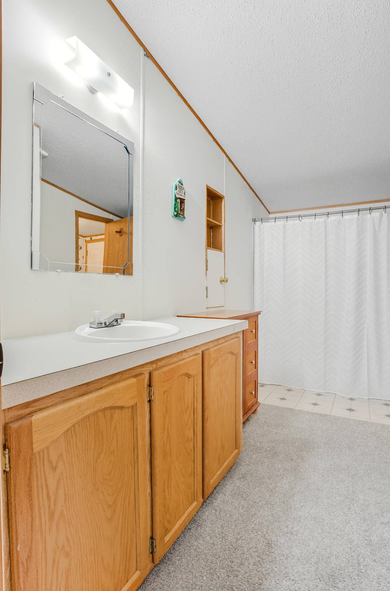 Columbia, MO 65202,5261 N Burning bush RD