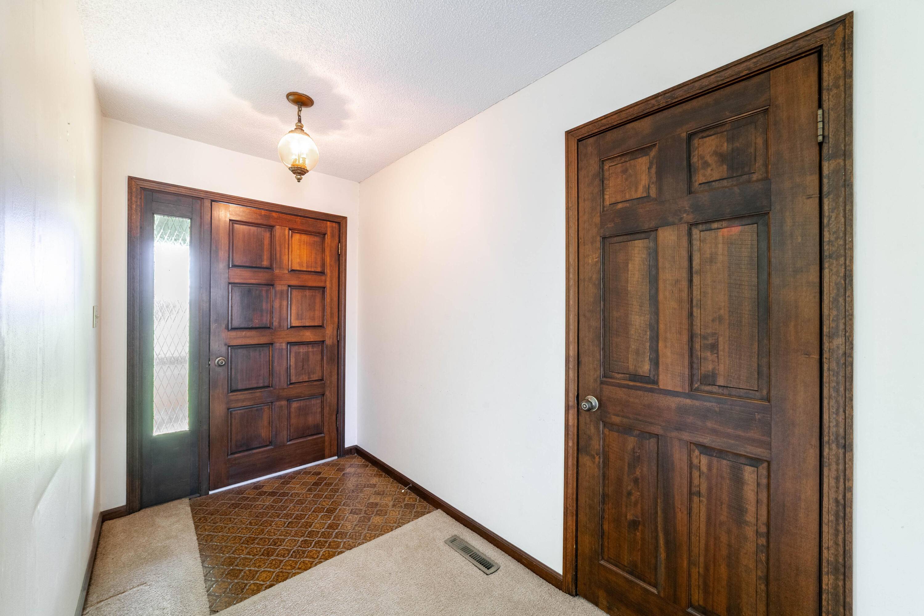 Harrisburg, MO 65256,580 E Sexton ST