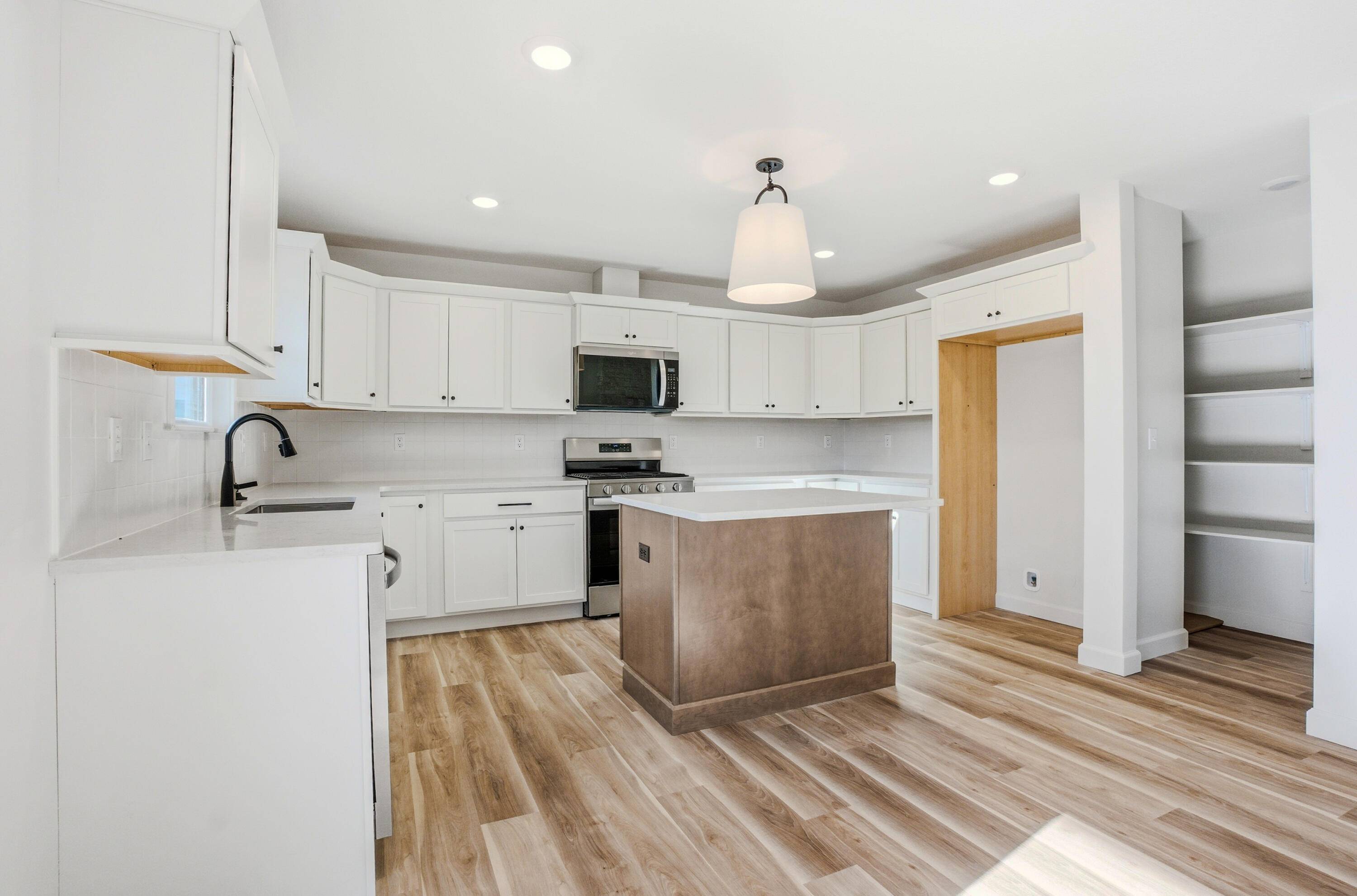 Columbia, MO 65201,4308 Stone mountain PKY