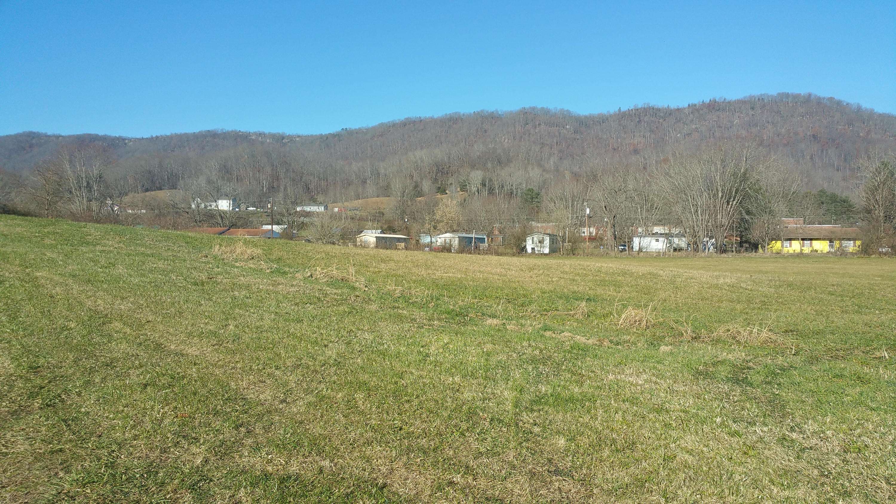 Rose Hill, VA 24281,Independence Rd