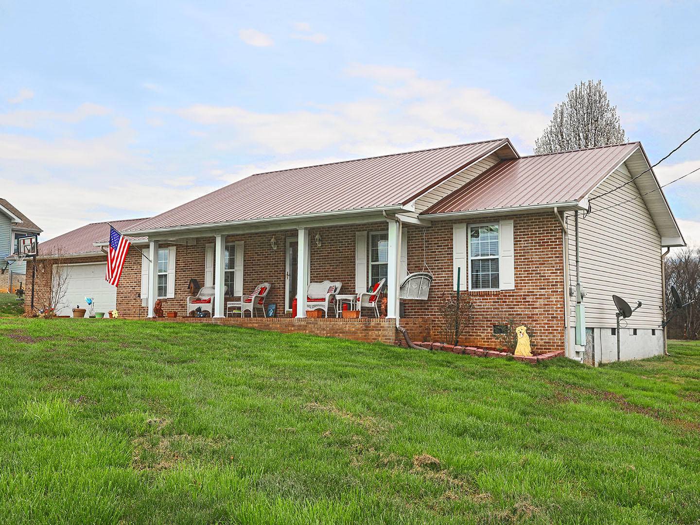 Dandridge, TN 37725,110 Florence CIR