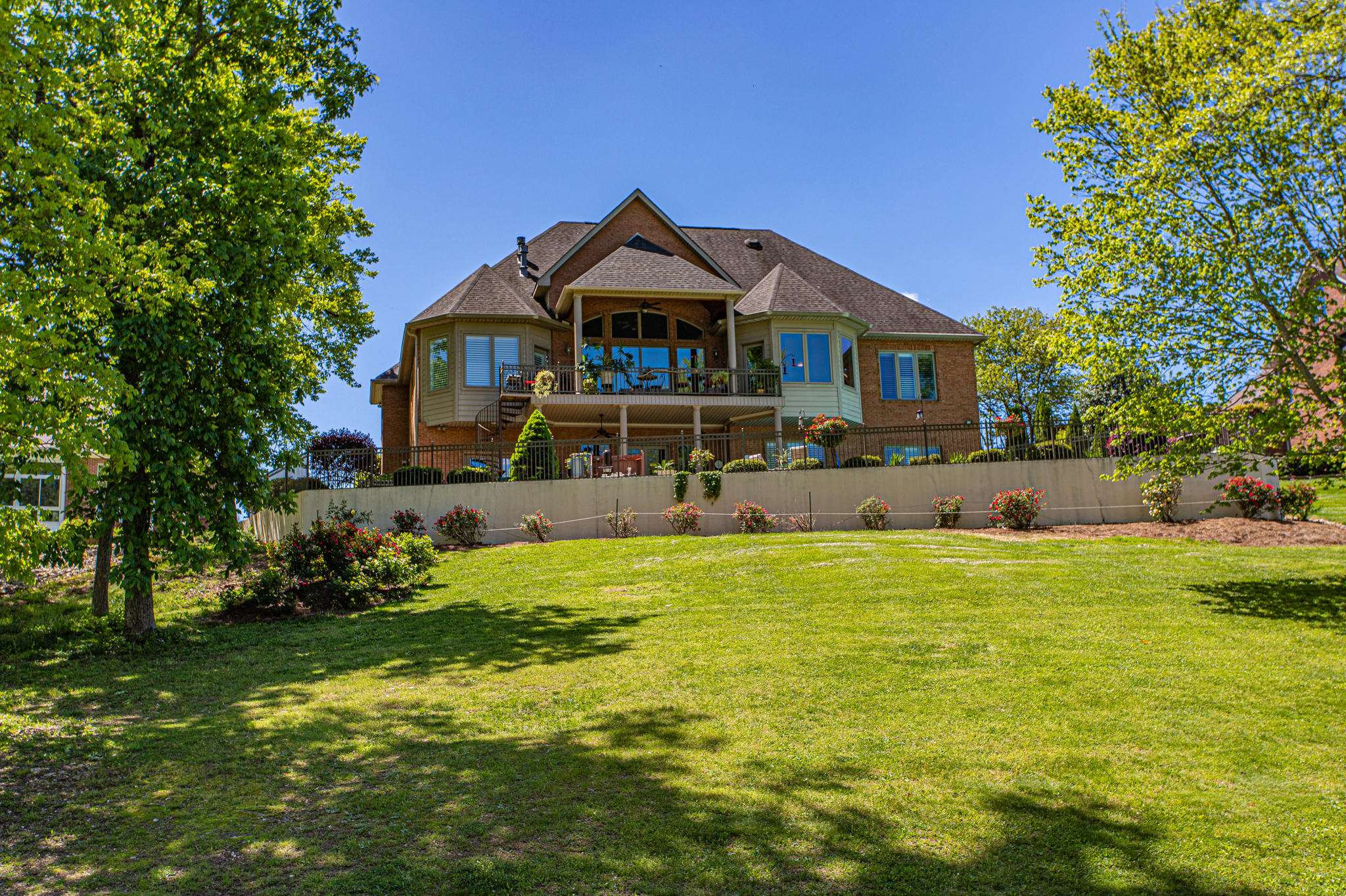 Lenoir City, TN 37772,945 Timberline DR