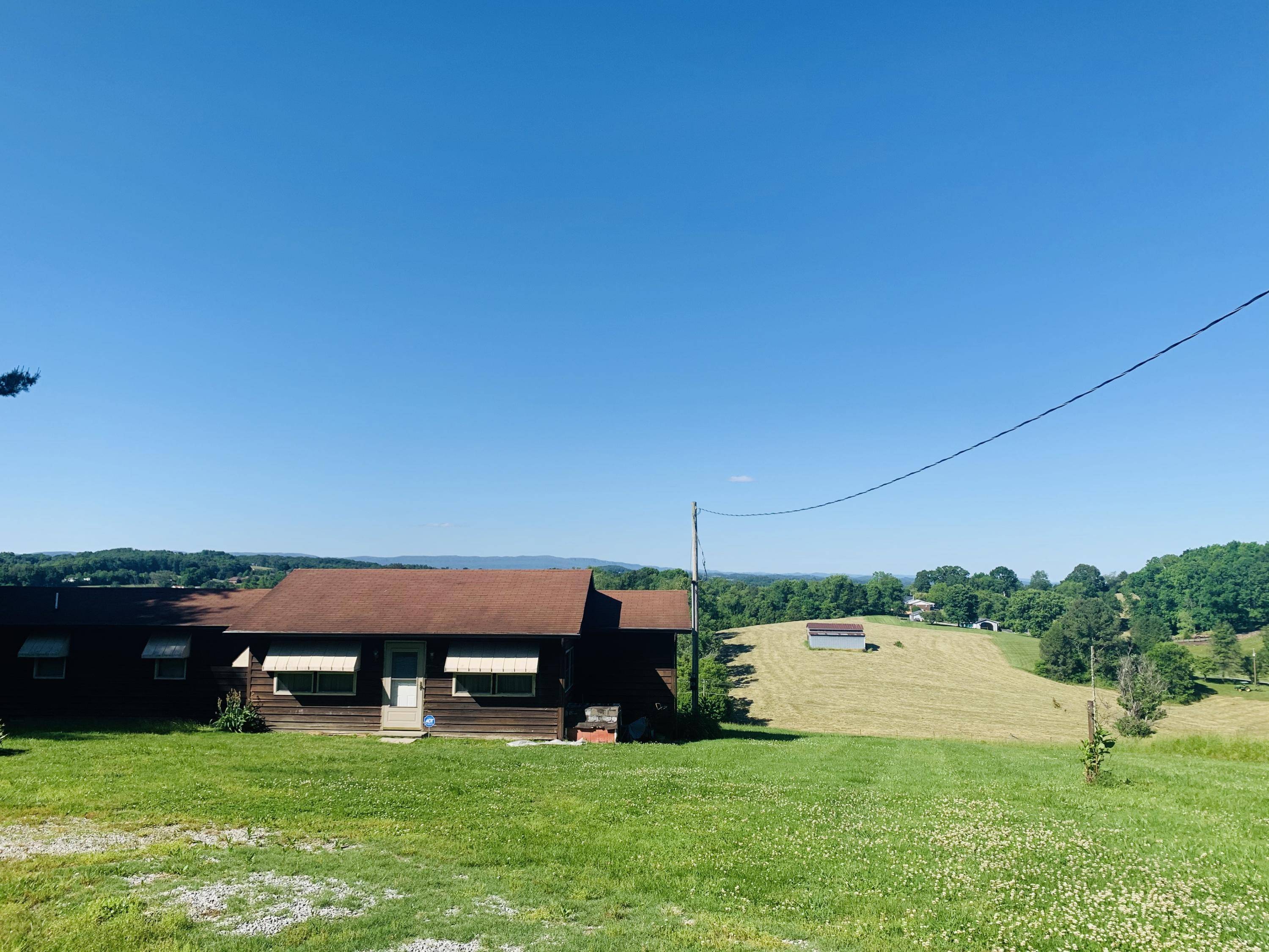 Tazewell, TN 37879,2356 Highway 25 E