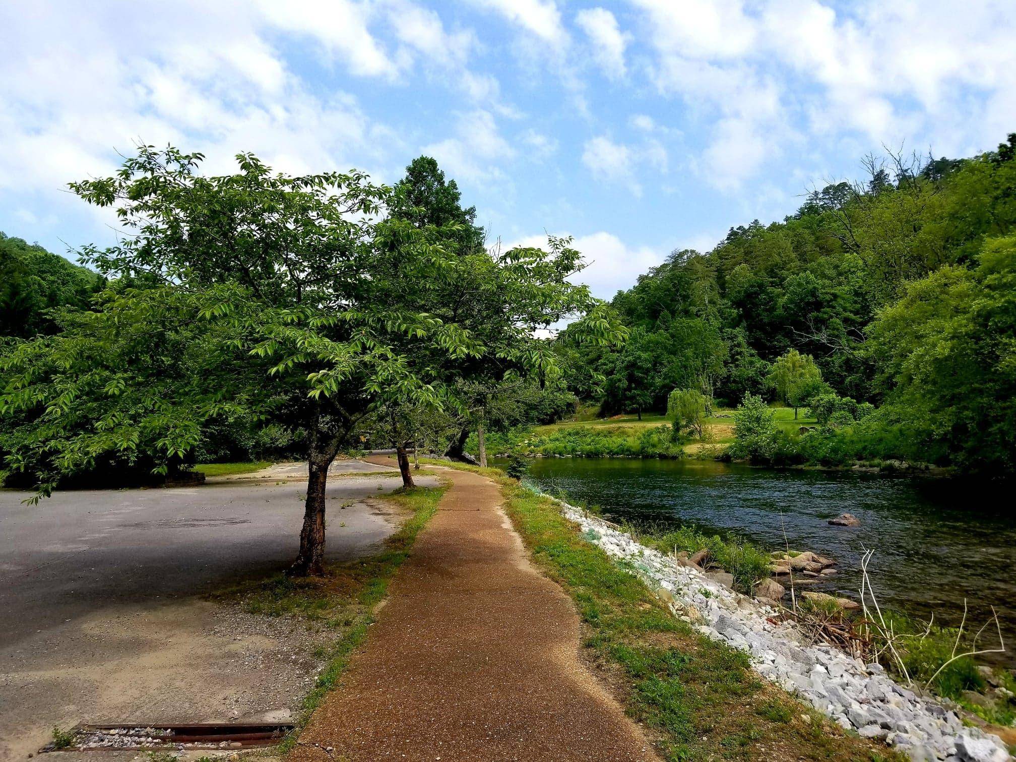 Tellico Plains, TN 37385,Cherohala Skyway