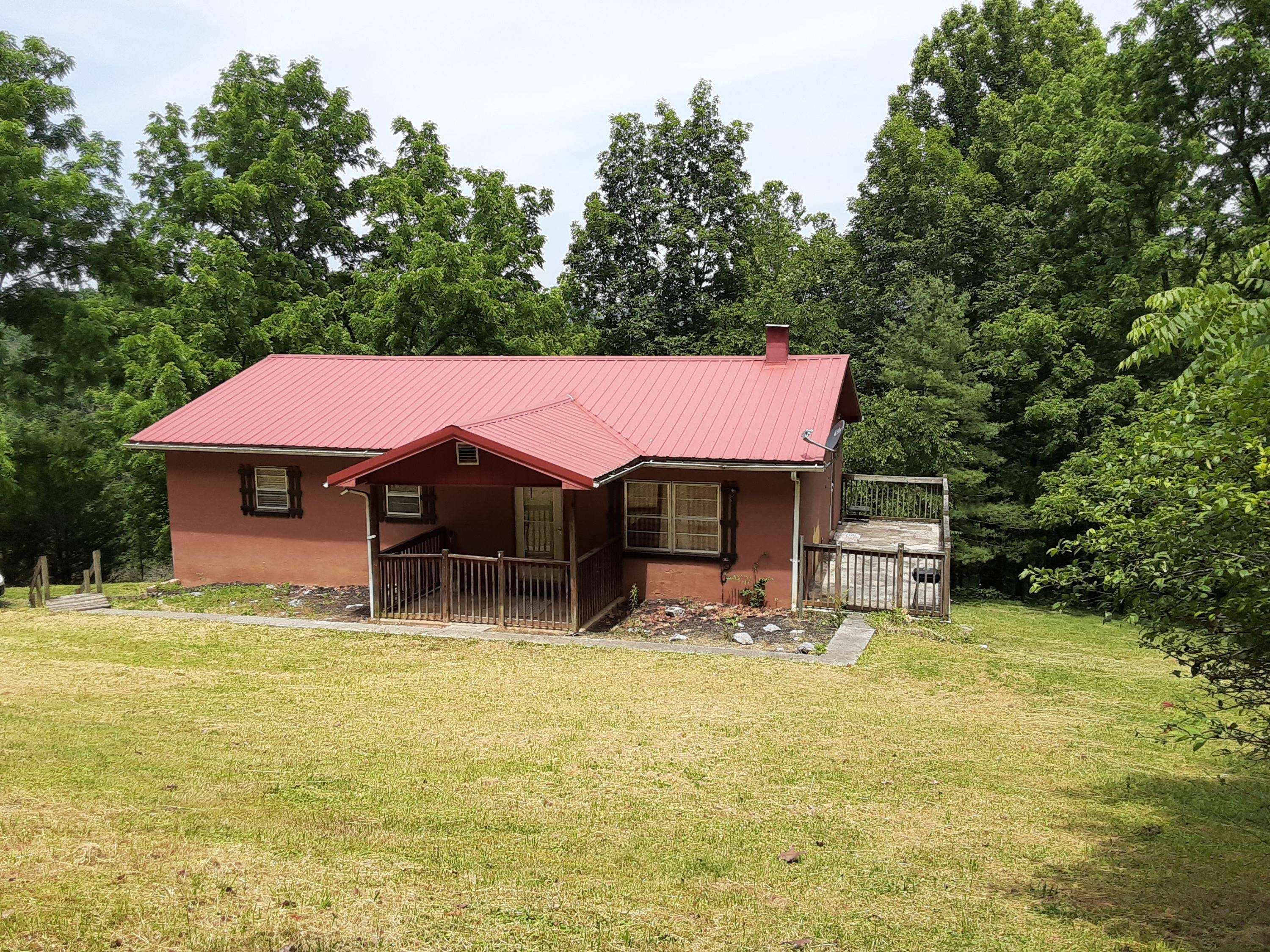 Jonesville, VA 24263,6305 Hurricane Rd