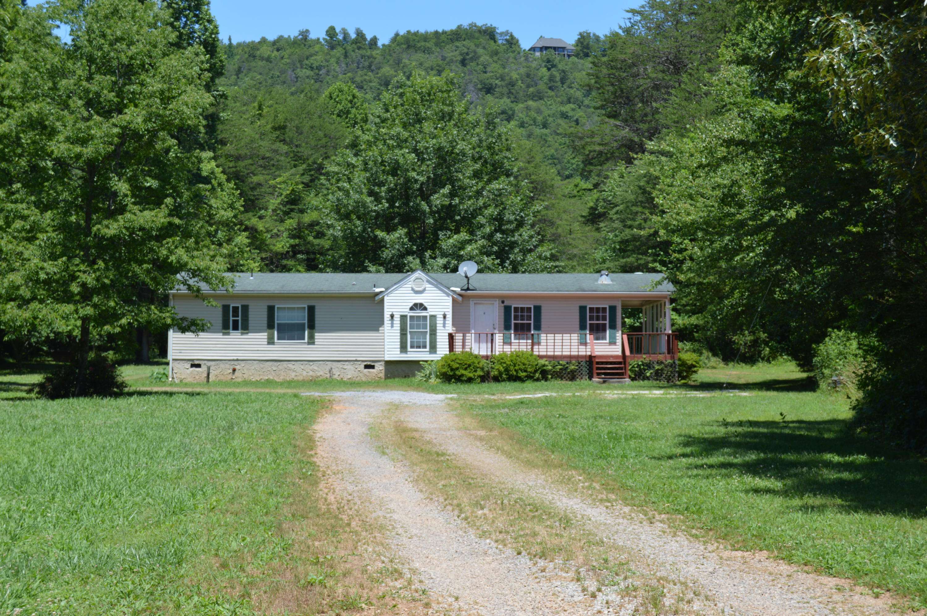 Tellico Plains, TN 37385,871 Reagan Valley Rd