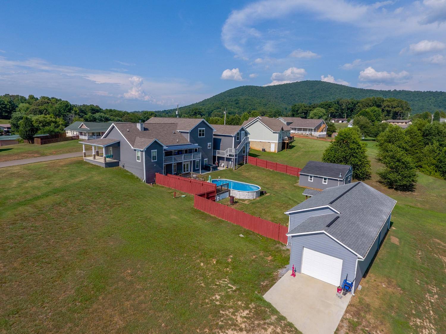 Sevierville, TN 37876,2826 Dalton DR