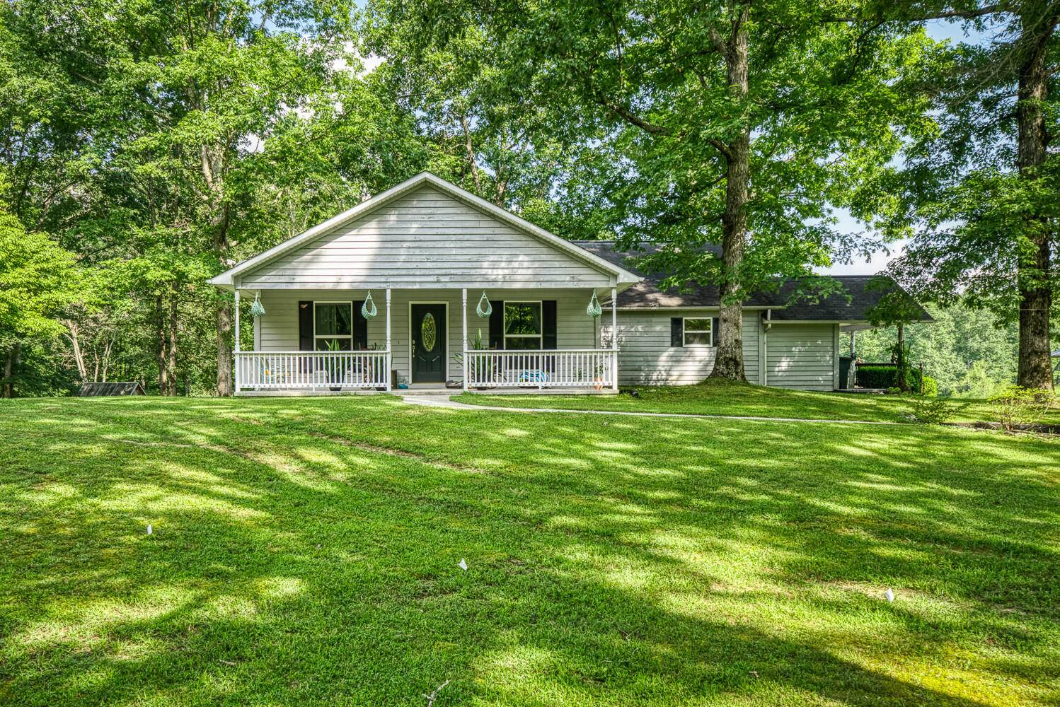 Crossville, TN 38572,324 Midway Rd