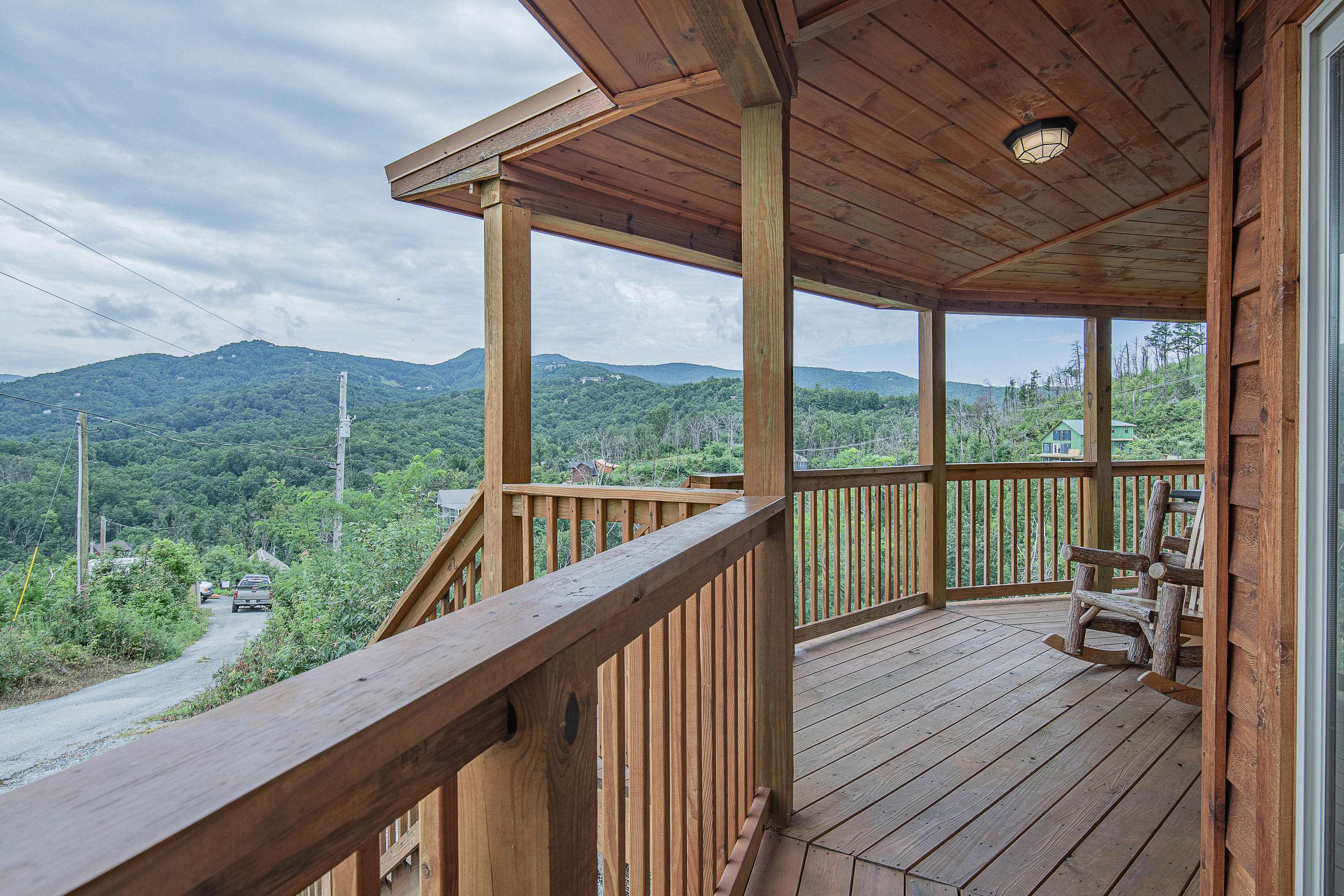 Gatlinburg, TN 37738,826 Leisure LN