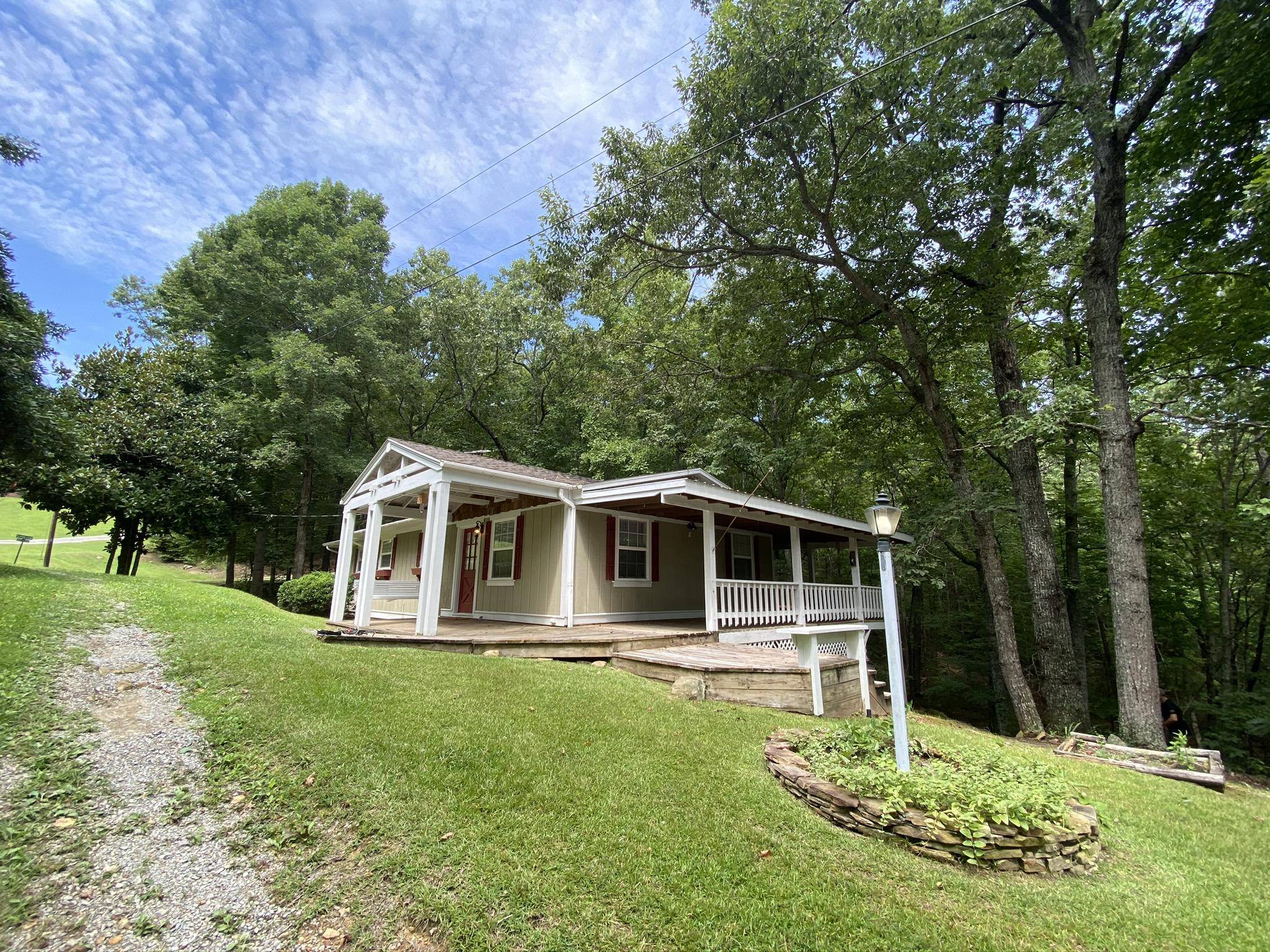 Tellico Plains, TN 37385,203 Tall Pine CIR