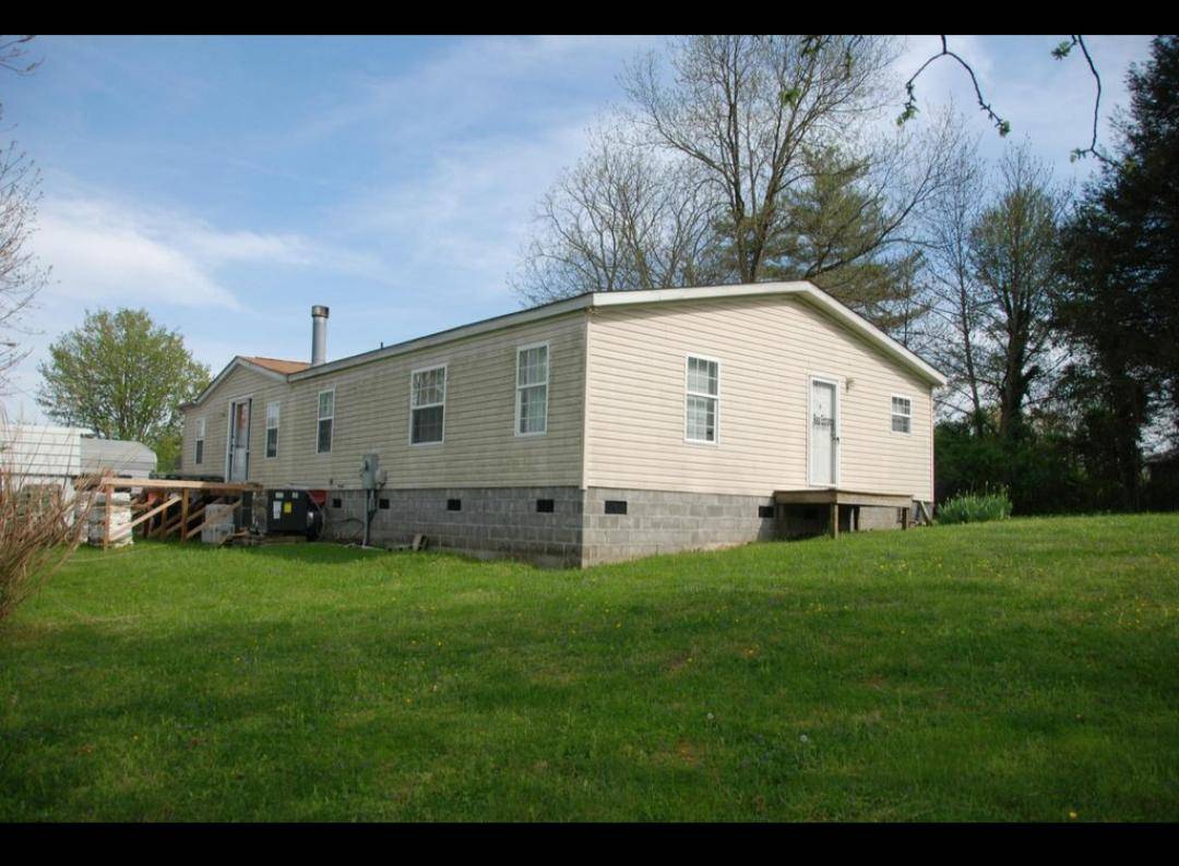 Middlesboro, KY 40965,127 Sparks LN