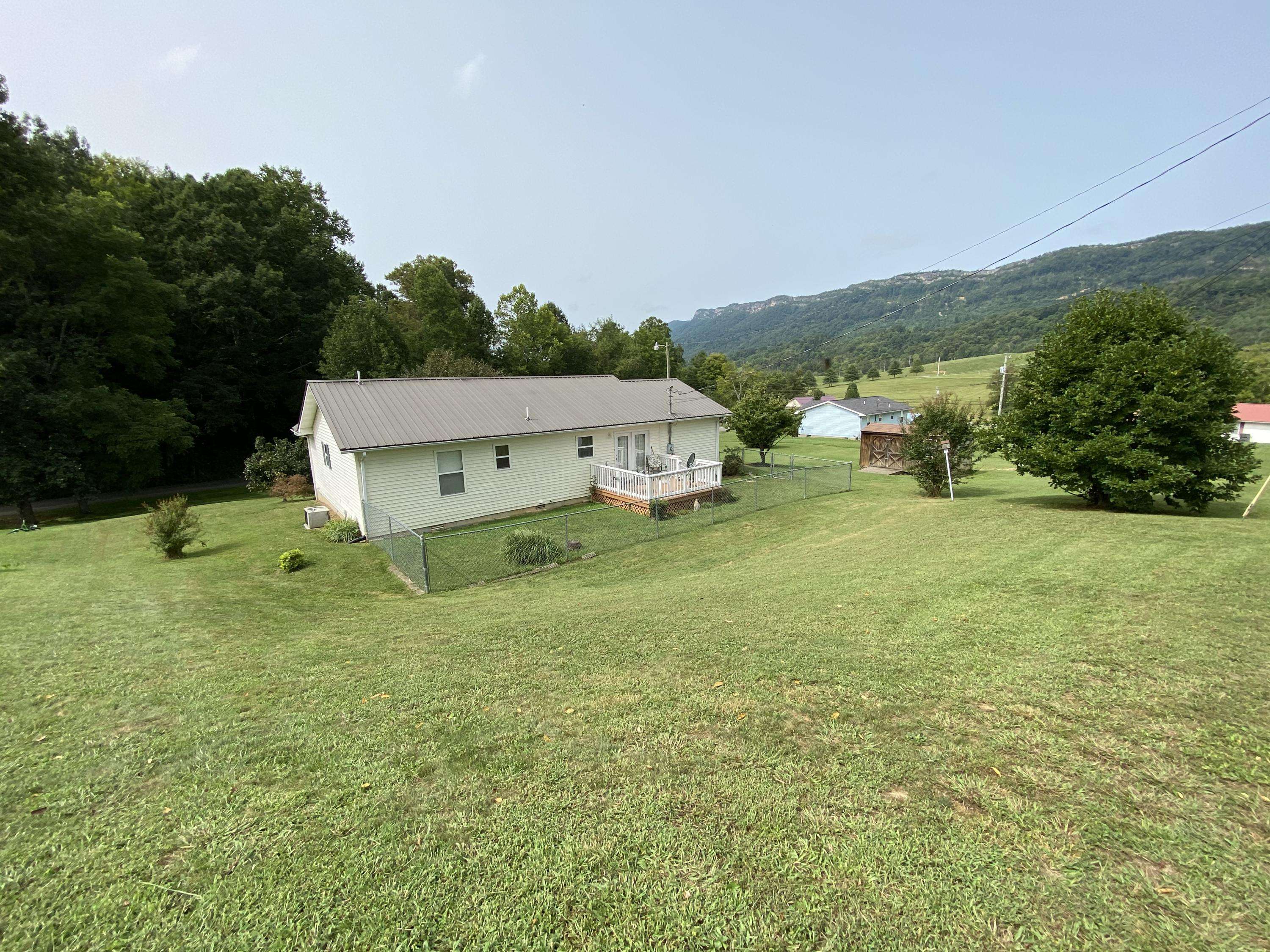 Rose Hill, VA 24281,197 Mclin Hollow Rd