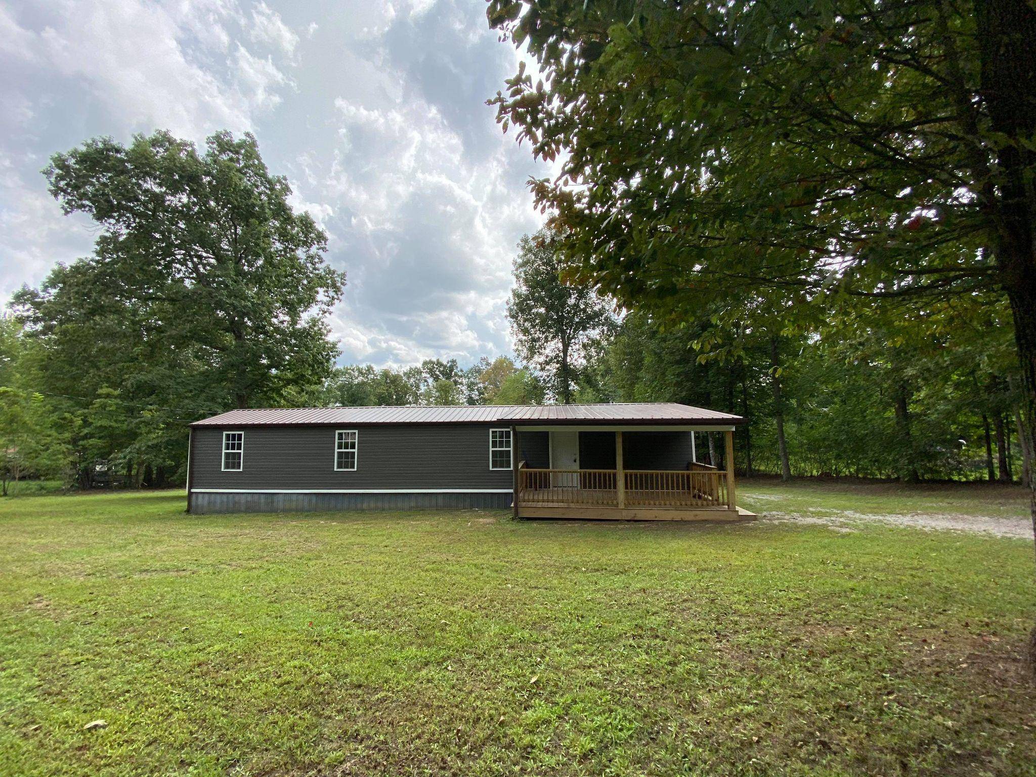 Jamestown, TN 38556,120 Hemlock DR