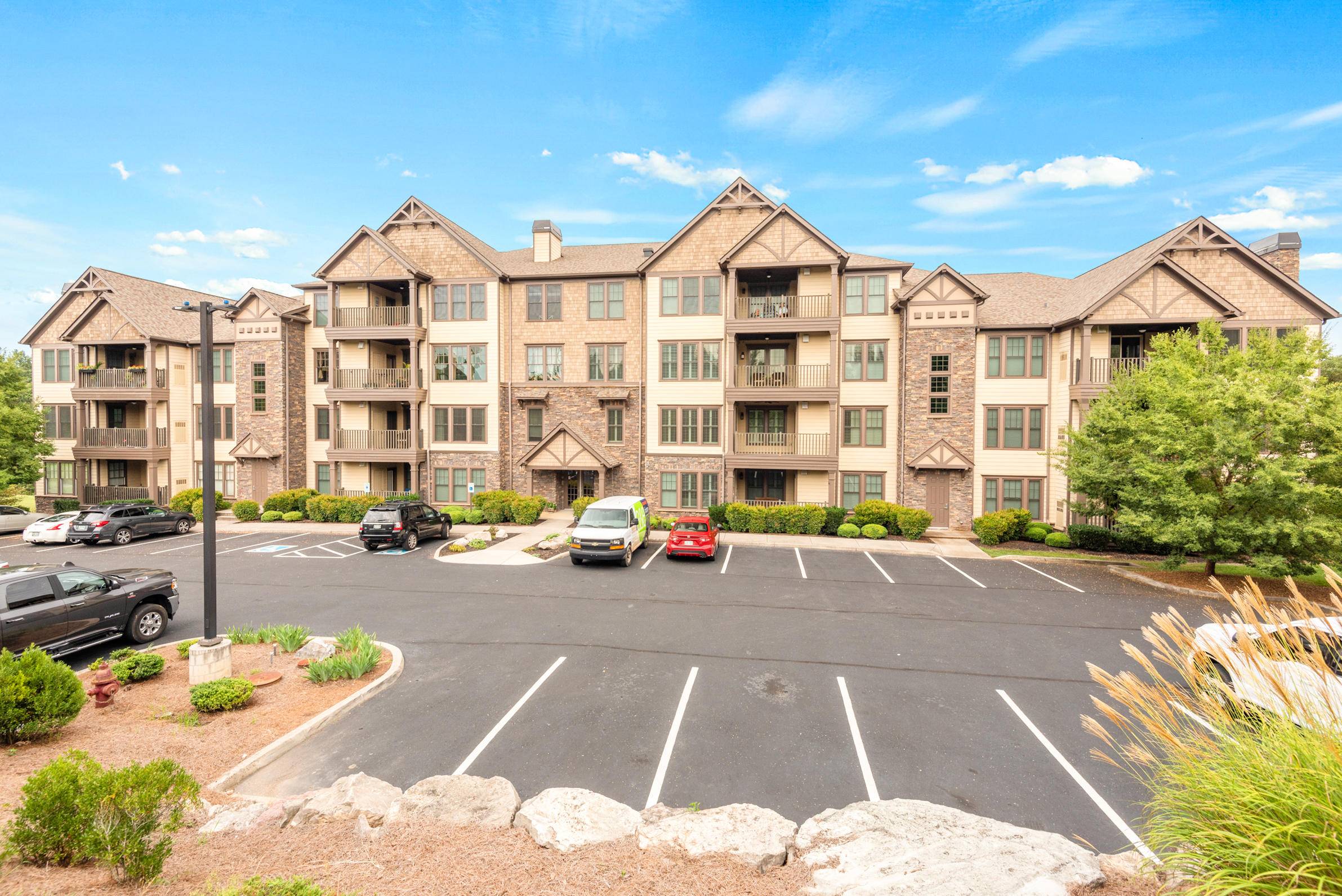 Oak Ridge, TN 37830,311 Centennial Bluff Blvd