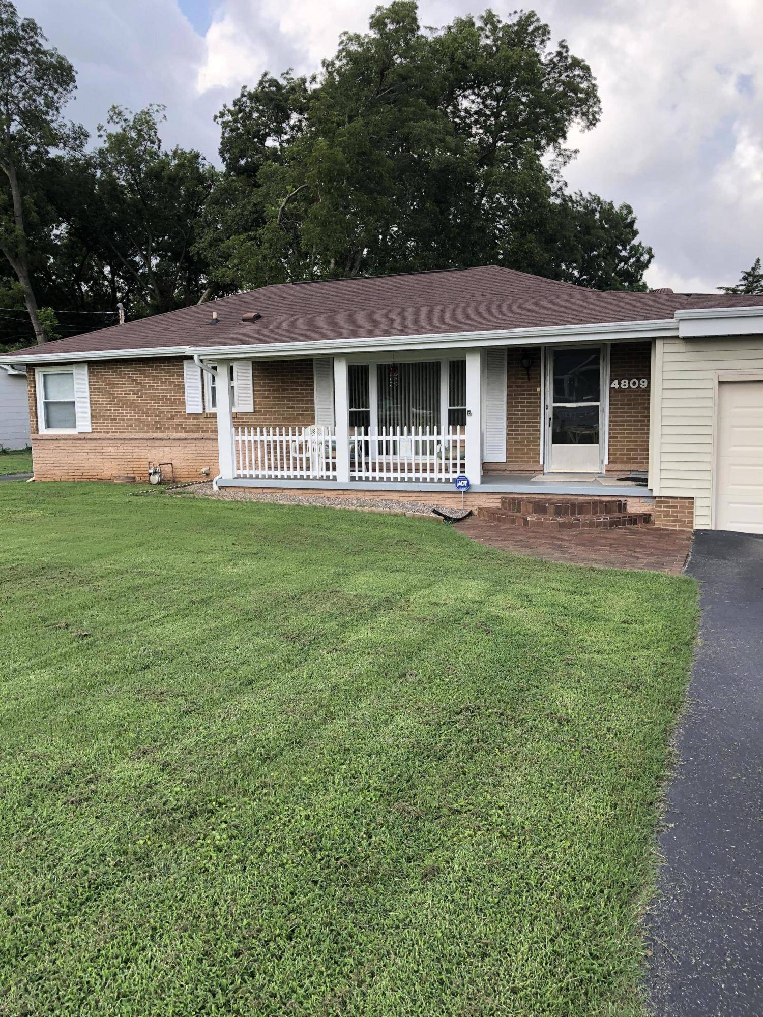 Knoxville, TN 37917,4809 Washington PIKE