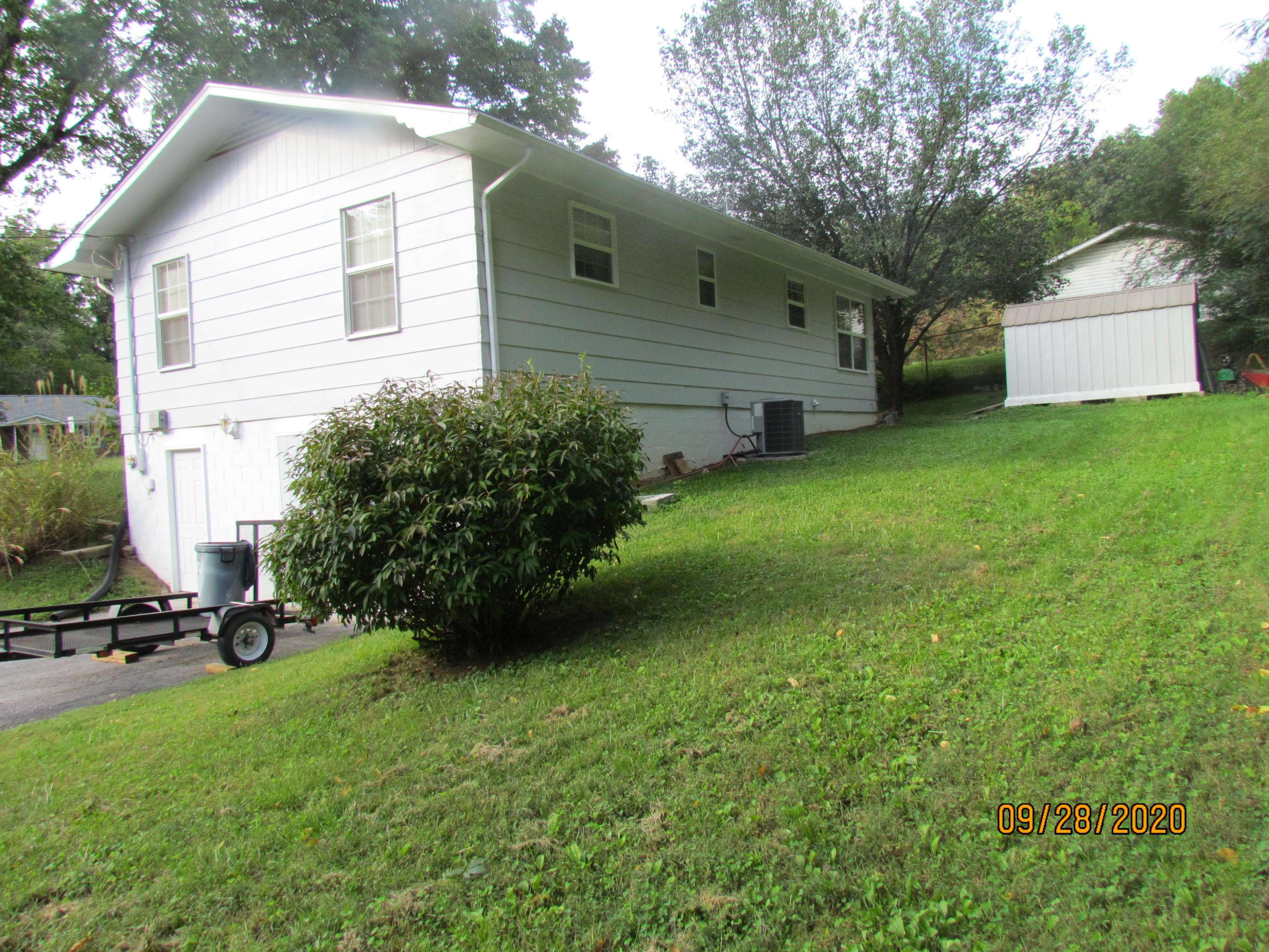 Lenoir City, TN 37771,336 Finley DR