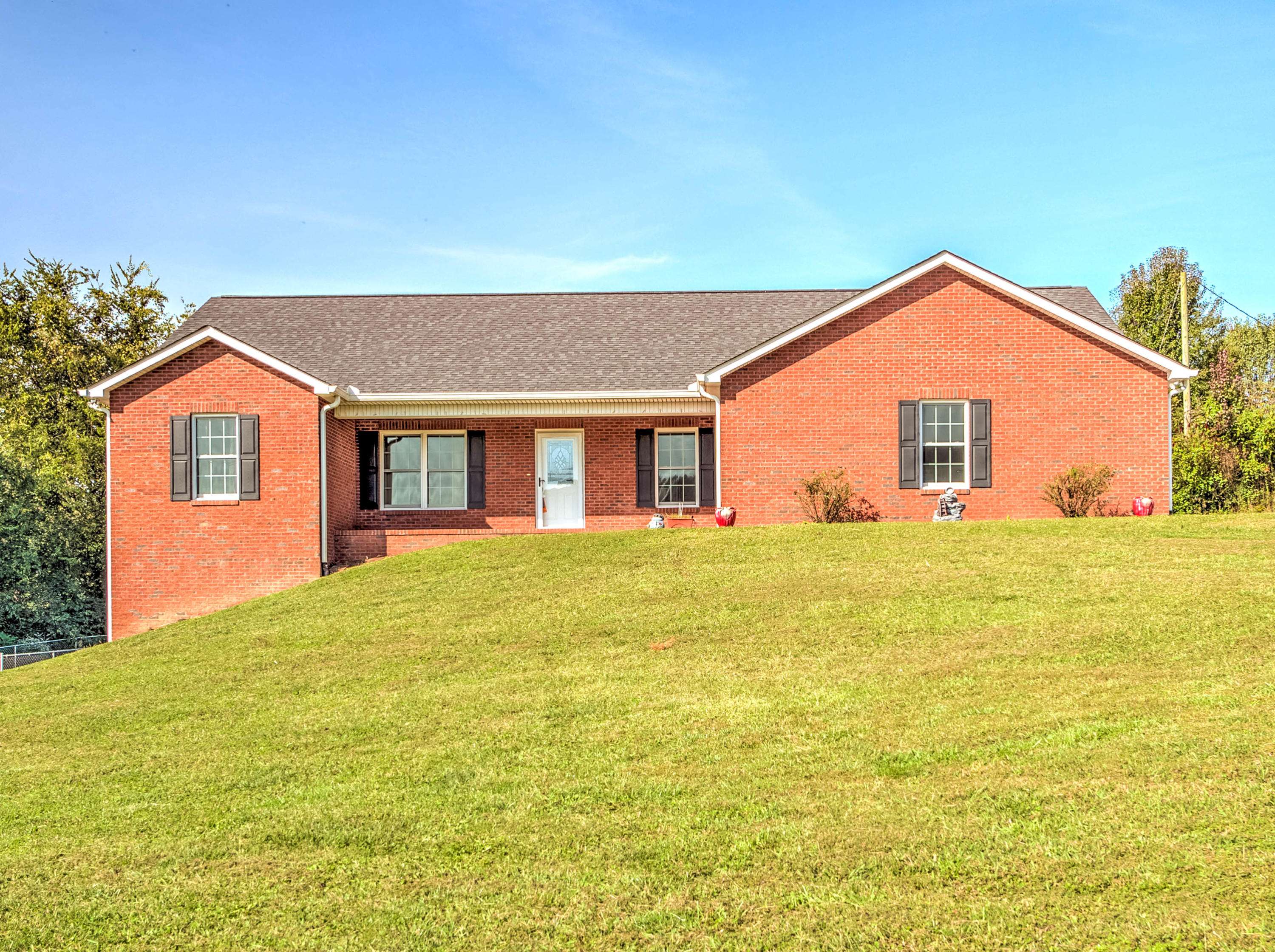 Clinton, TN 37716,513 Laurel Rd