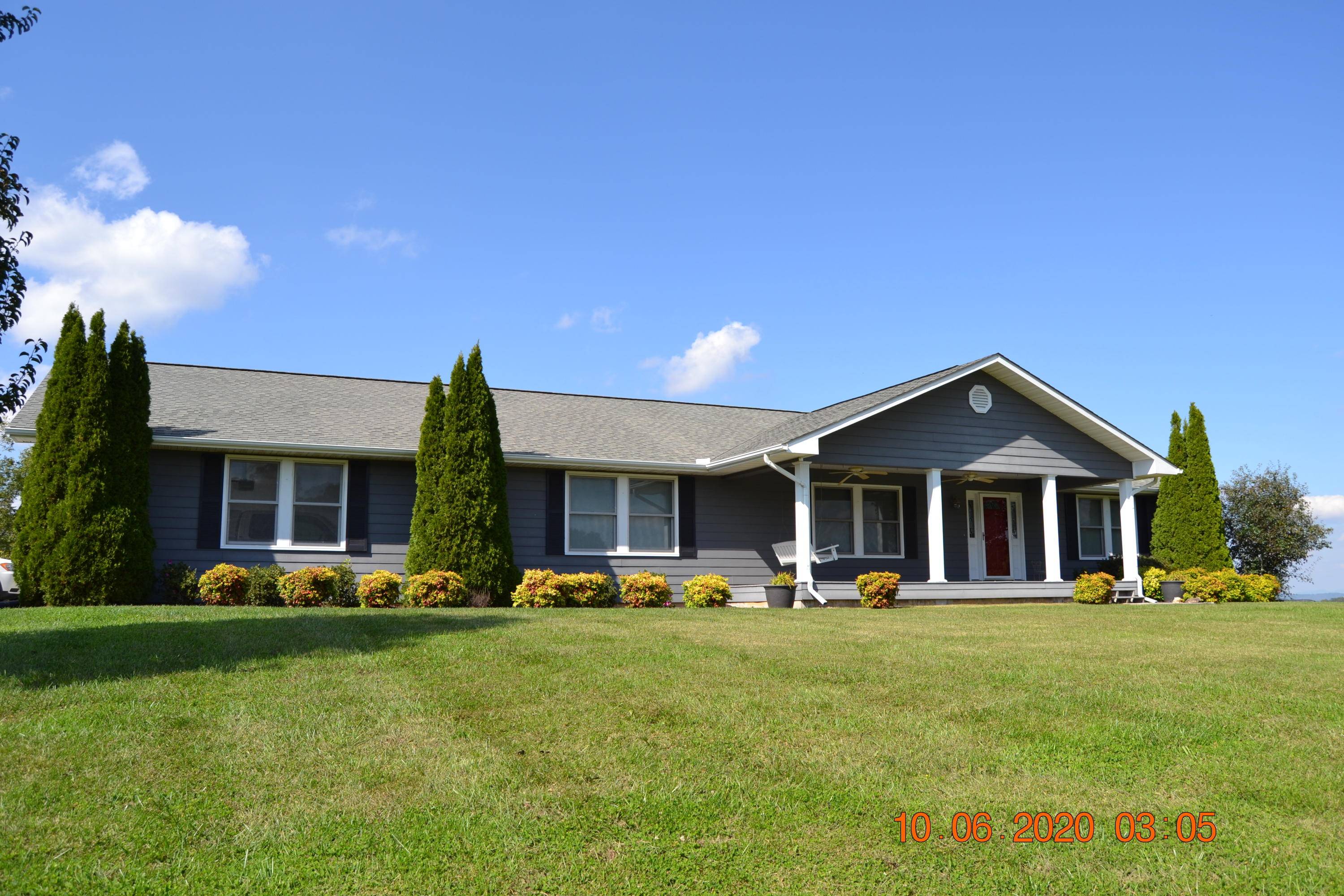 Maynardville, TN 37807,976 Fox Hunter Rd