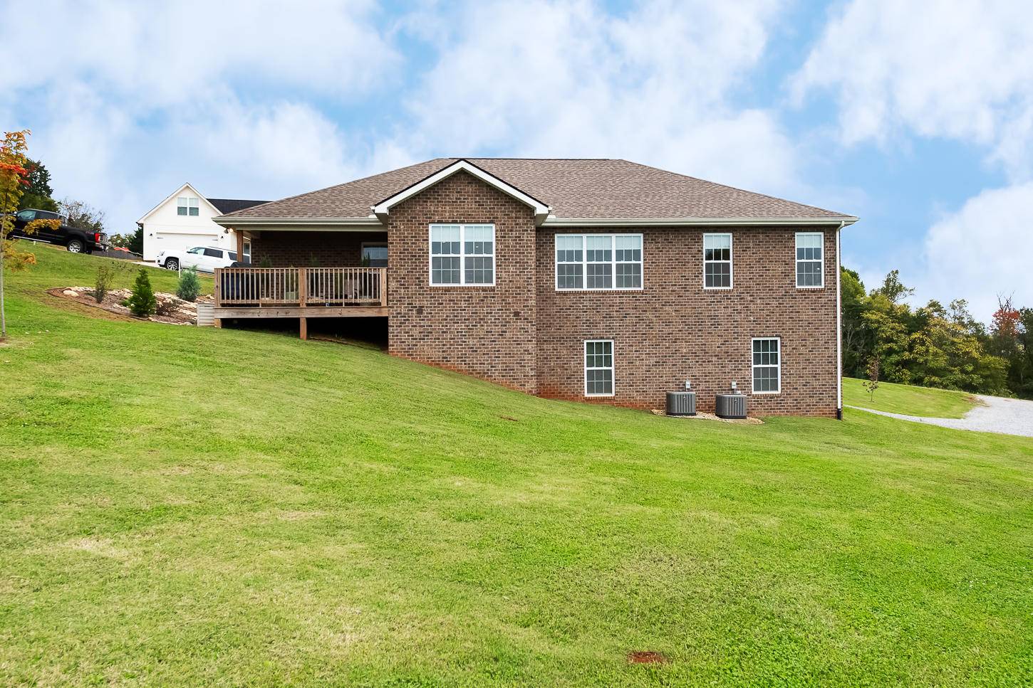 Greenback, TN 37742,241 Franklin Estates LN