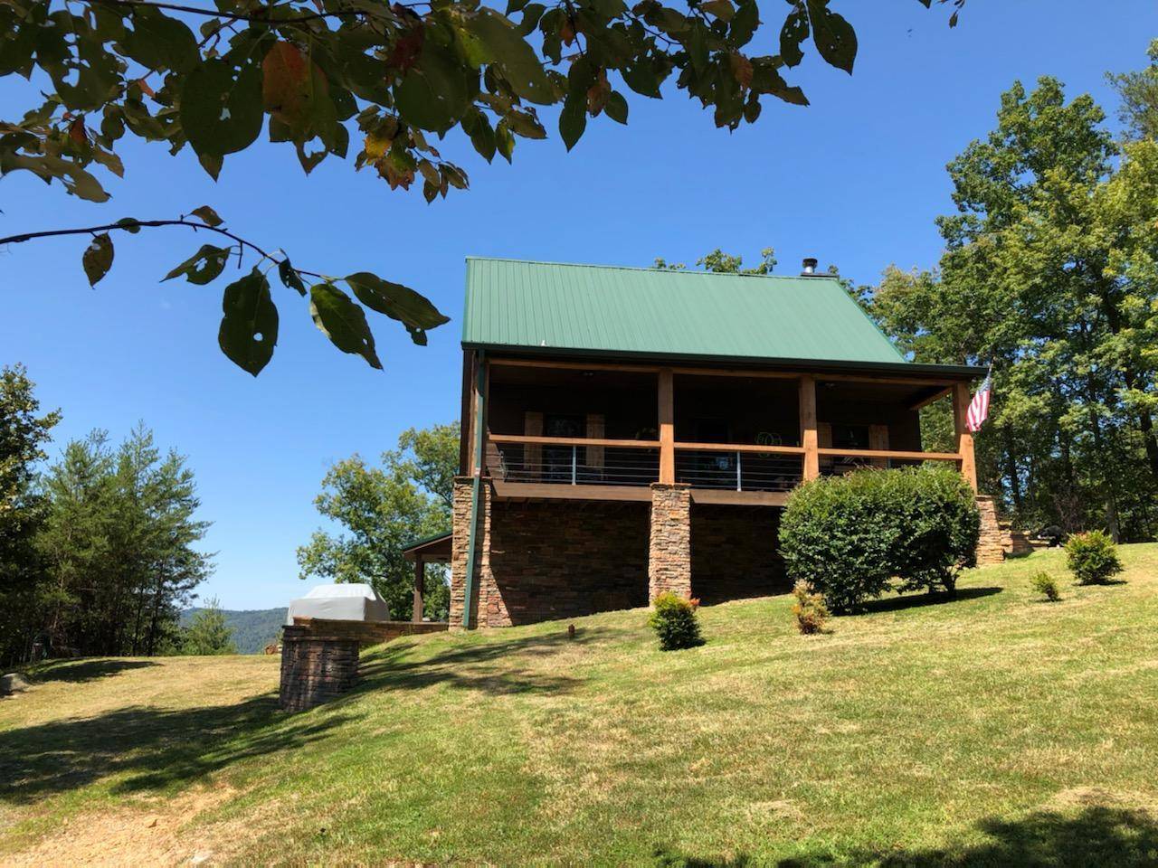 Tellico Plains, TN 37385,501 Ivy Tr