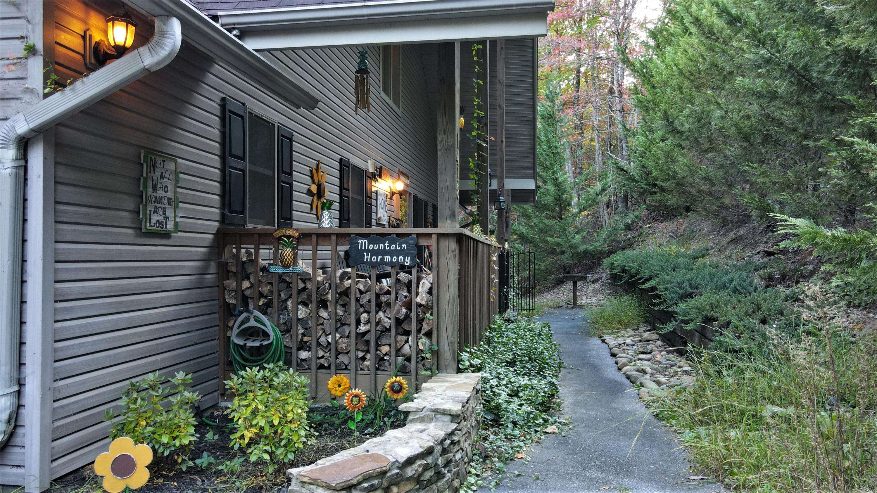 Gatlinburg, TN 37738,1418 Garrett PL