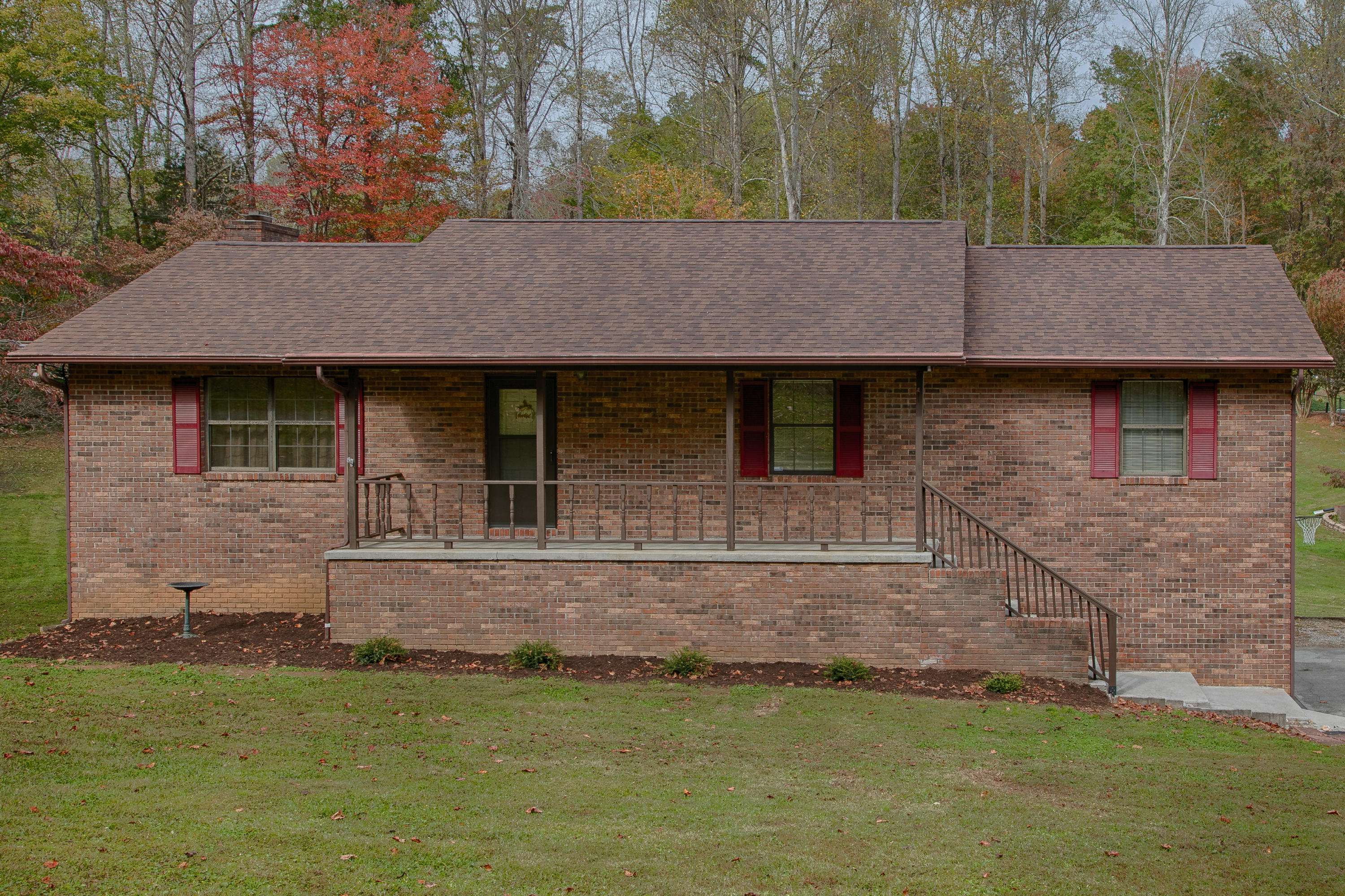 Clinton, TN 37716,306 Lexington LN