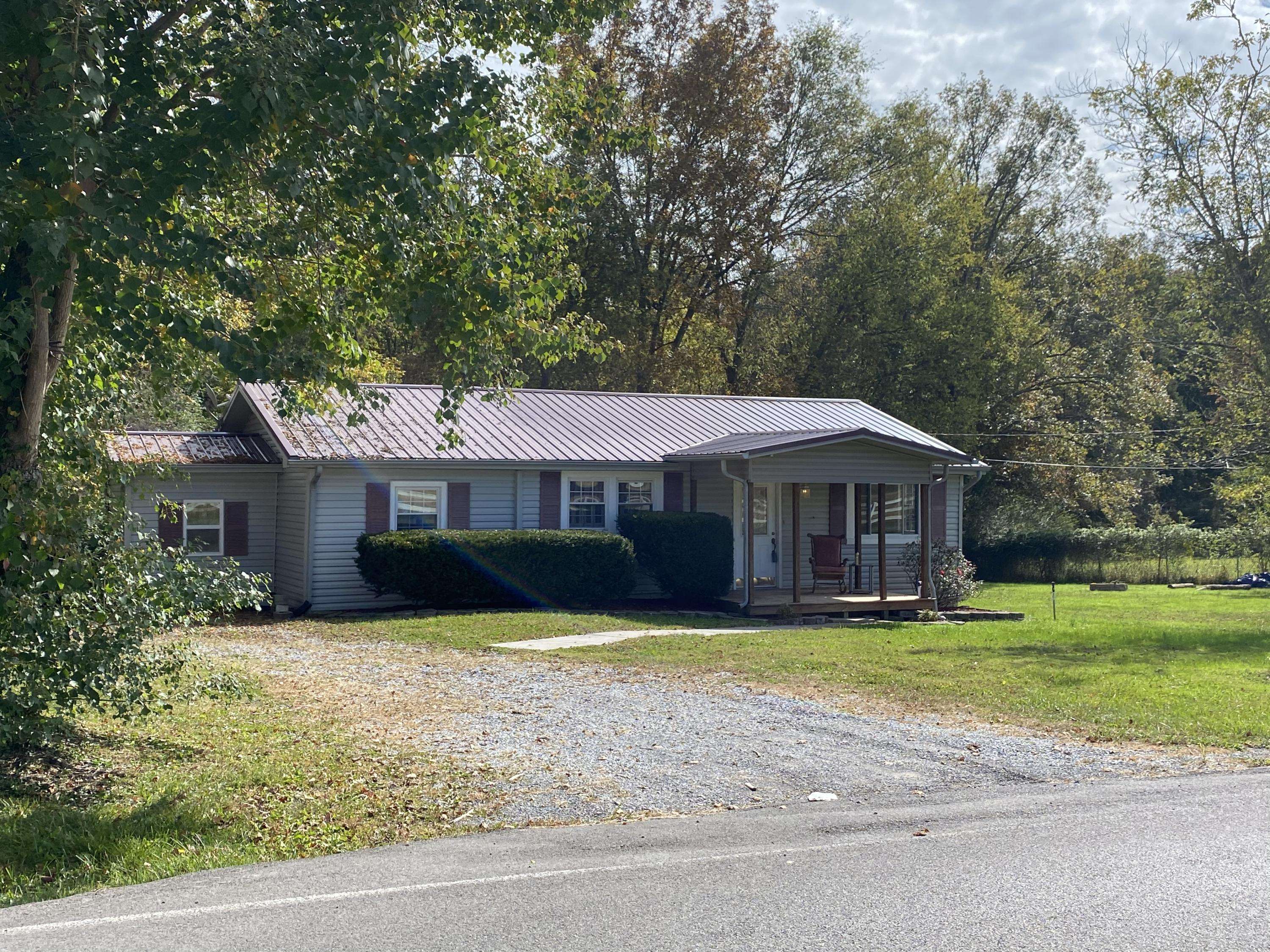 Seymour, TN 37865,807 Tittsworth Springs Rd