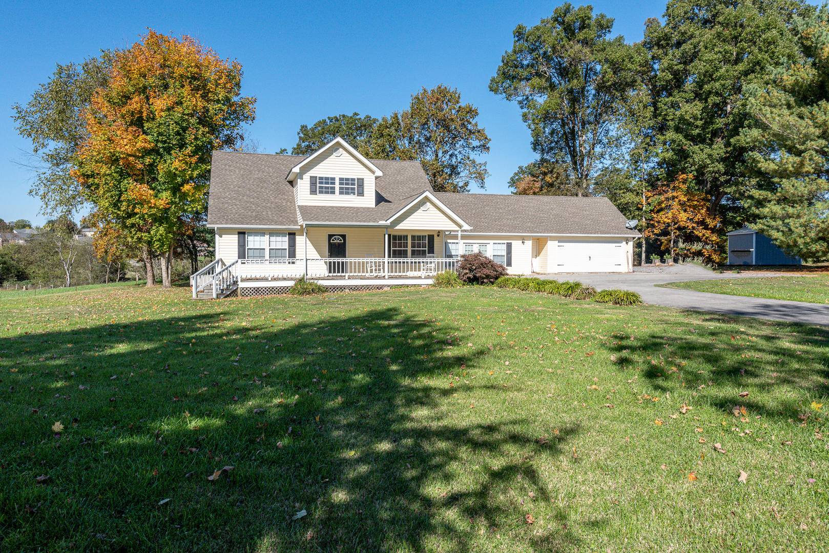 Greenback, TN 37742,920 Fallen Leaf CT