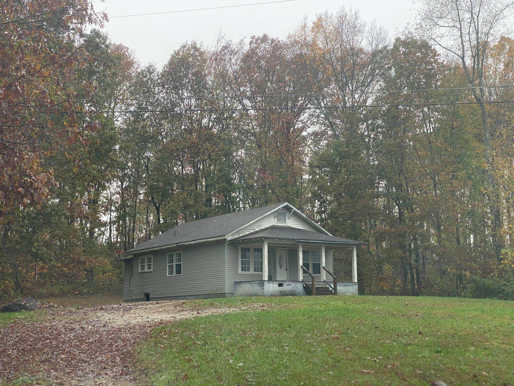 Oneida, TN 37841,1077 Williams Creek Rd