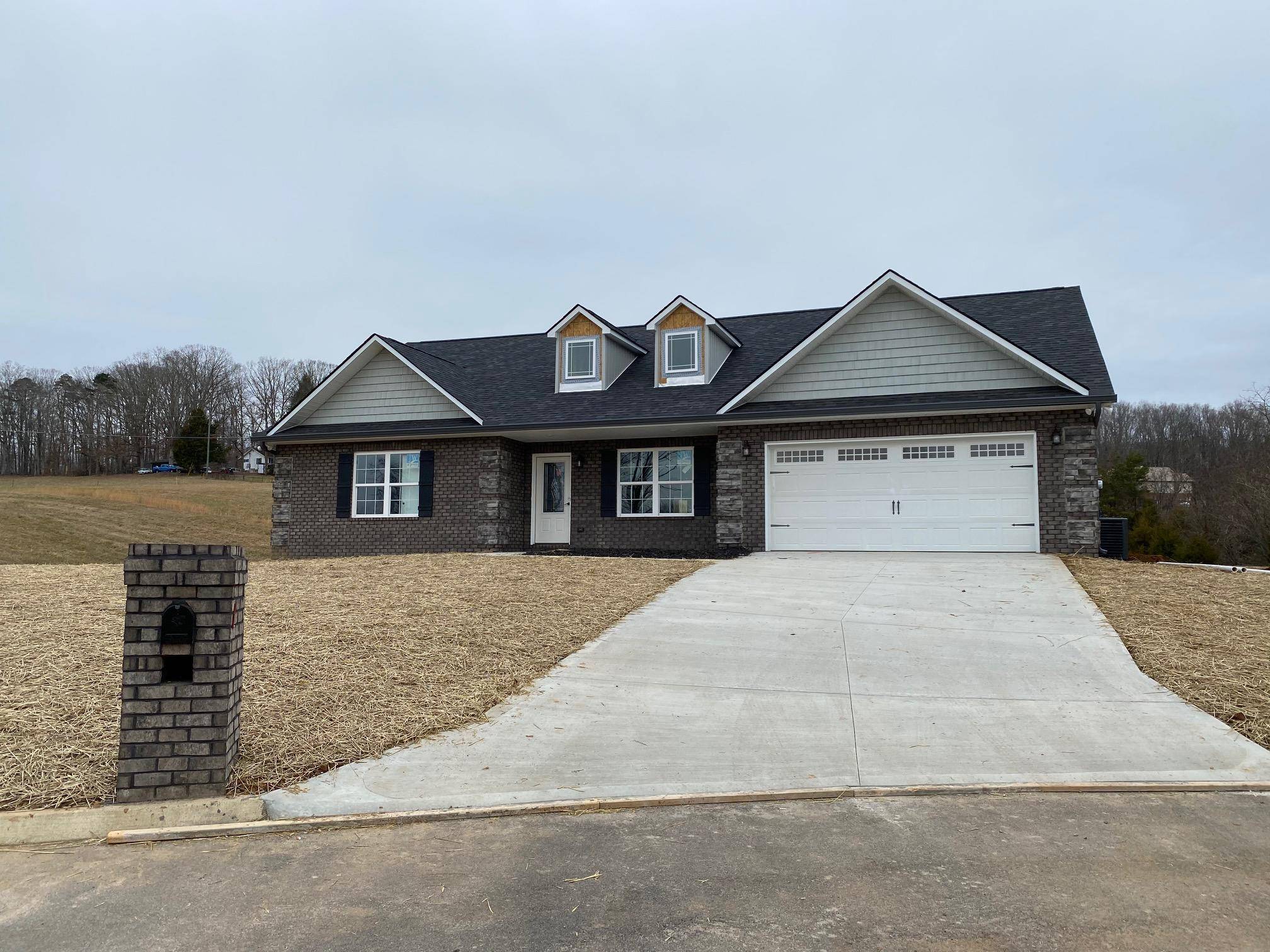 Strawberry Plains, TN 37871,411 Melford DR