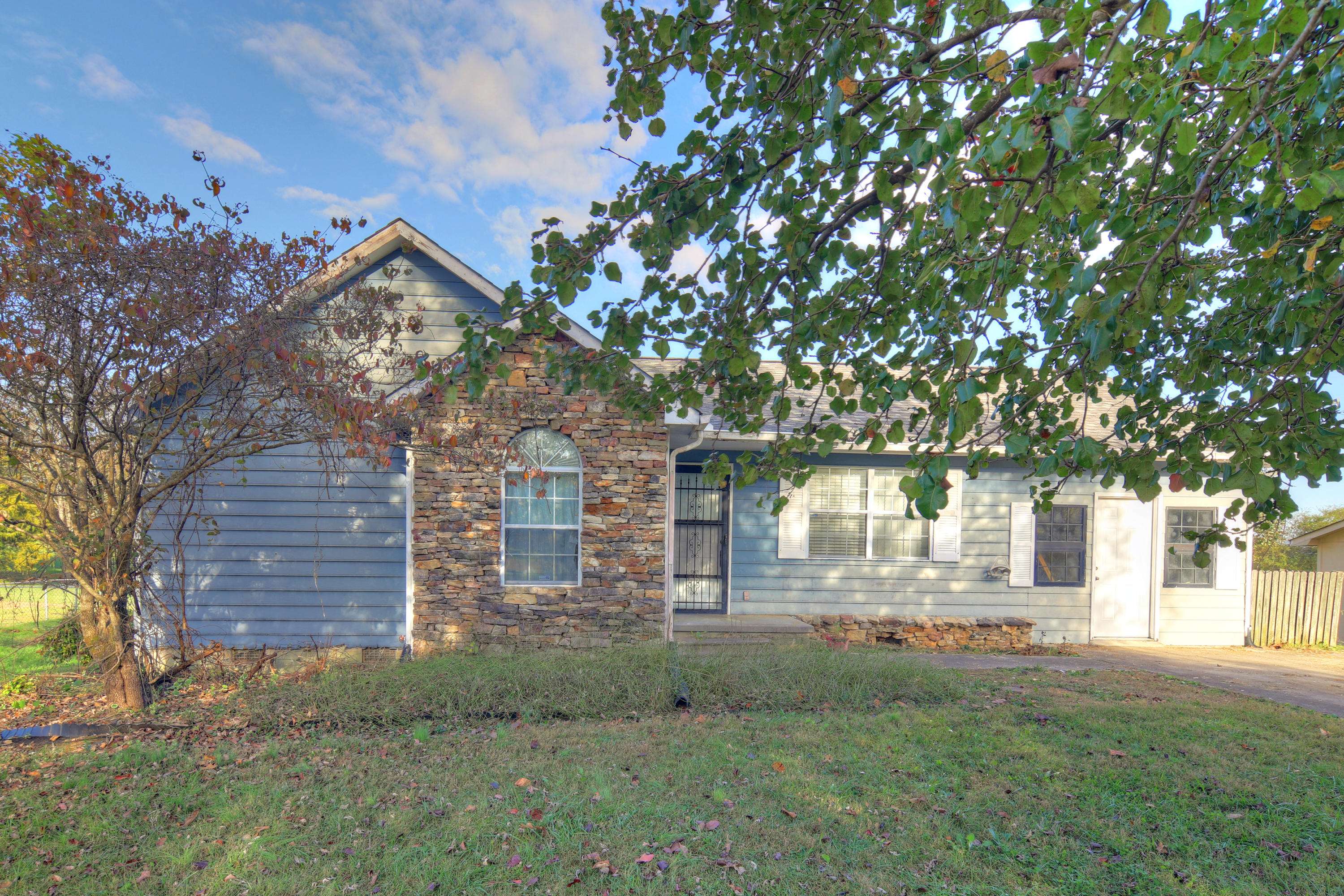 Lenoir City, TN 37772,6393 Old Midway Rd