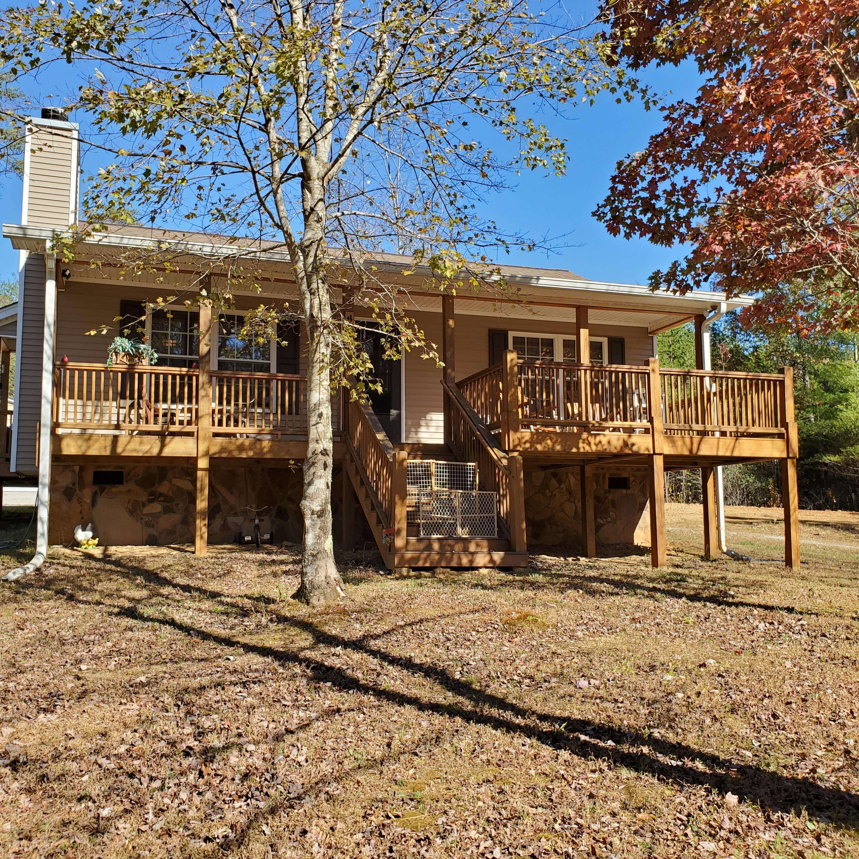 Tellico Plains, TN 37385,434 Unicoi Lakes Road