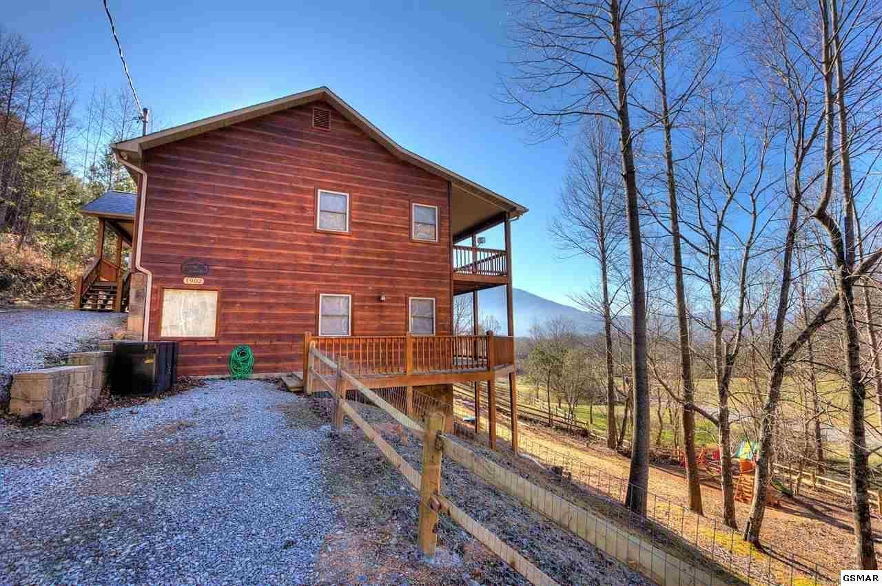 Sevierville, TN 37862,1902 Buds Ridge WAY