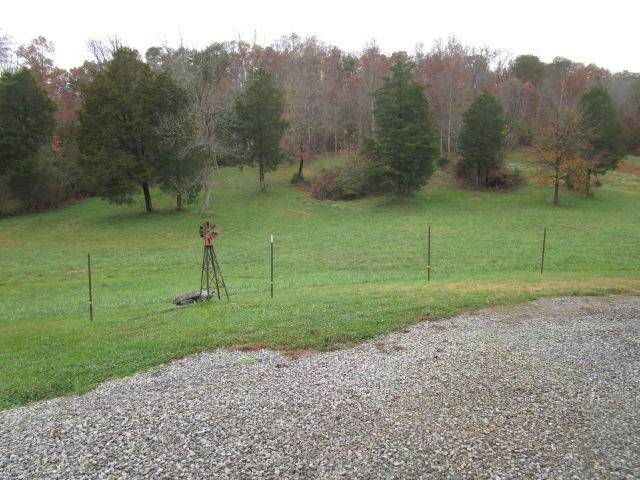 Blaine, TN 37709,460 Brandi LN