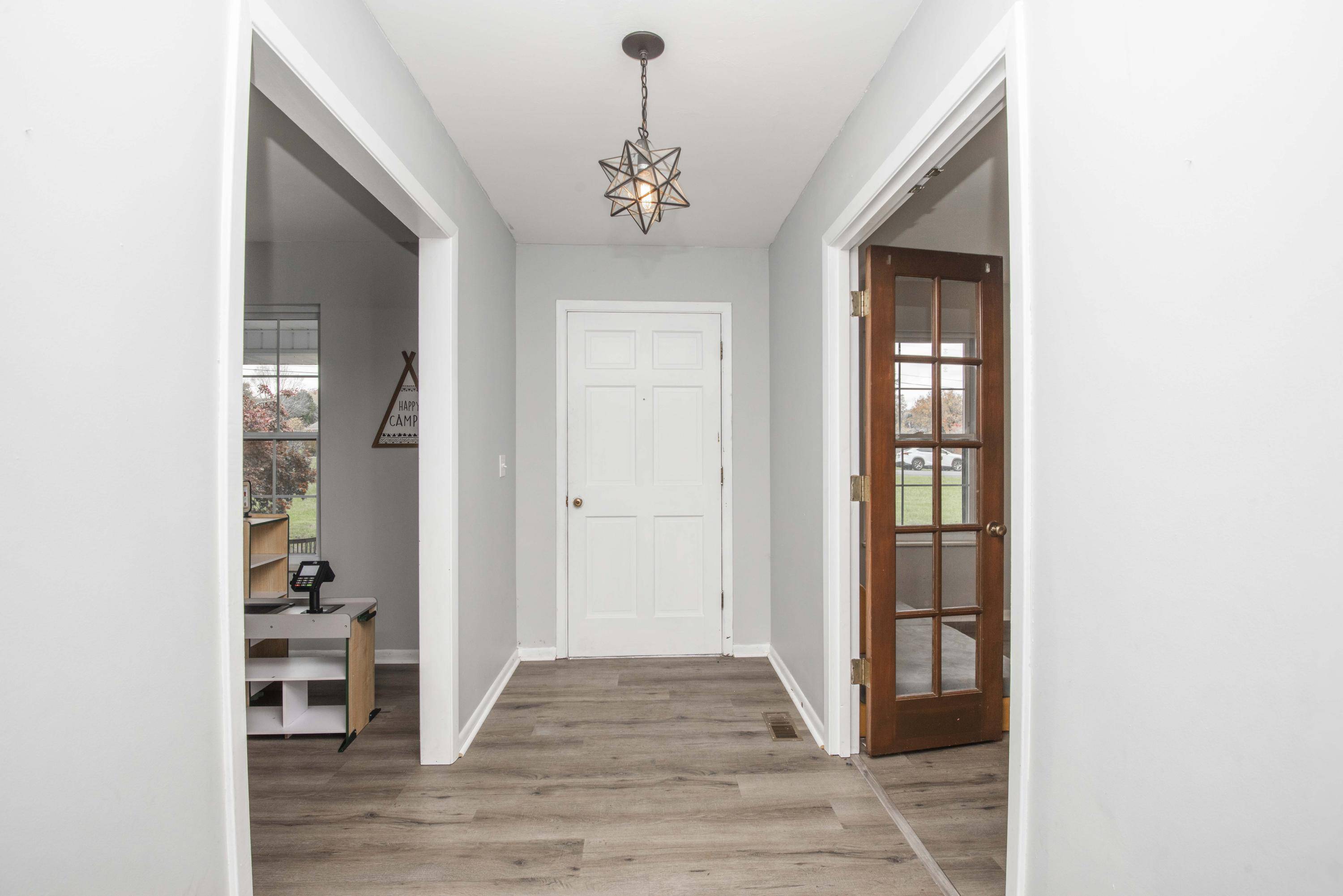 Lenoir City, TN 37771,395 Mountain View Rd