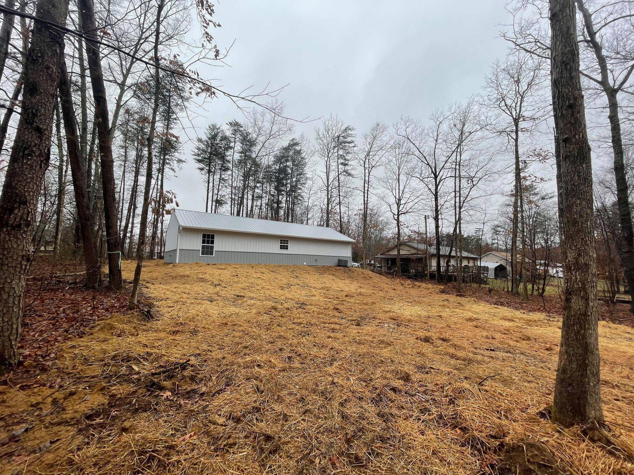 Clarkrange, TN 38553,1058 Shady LN