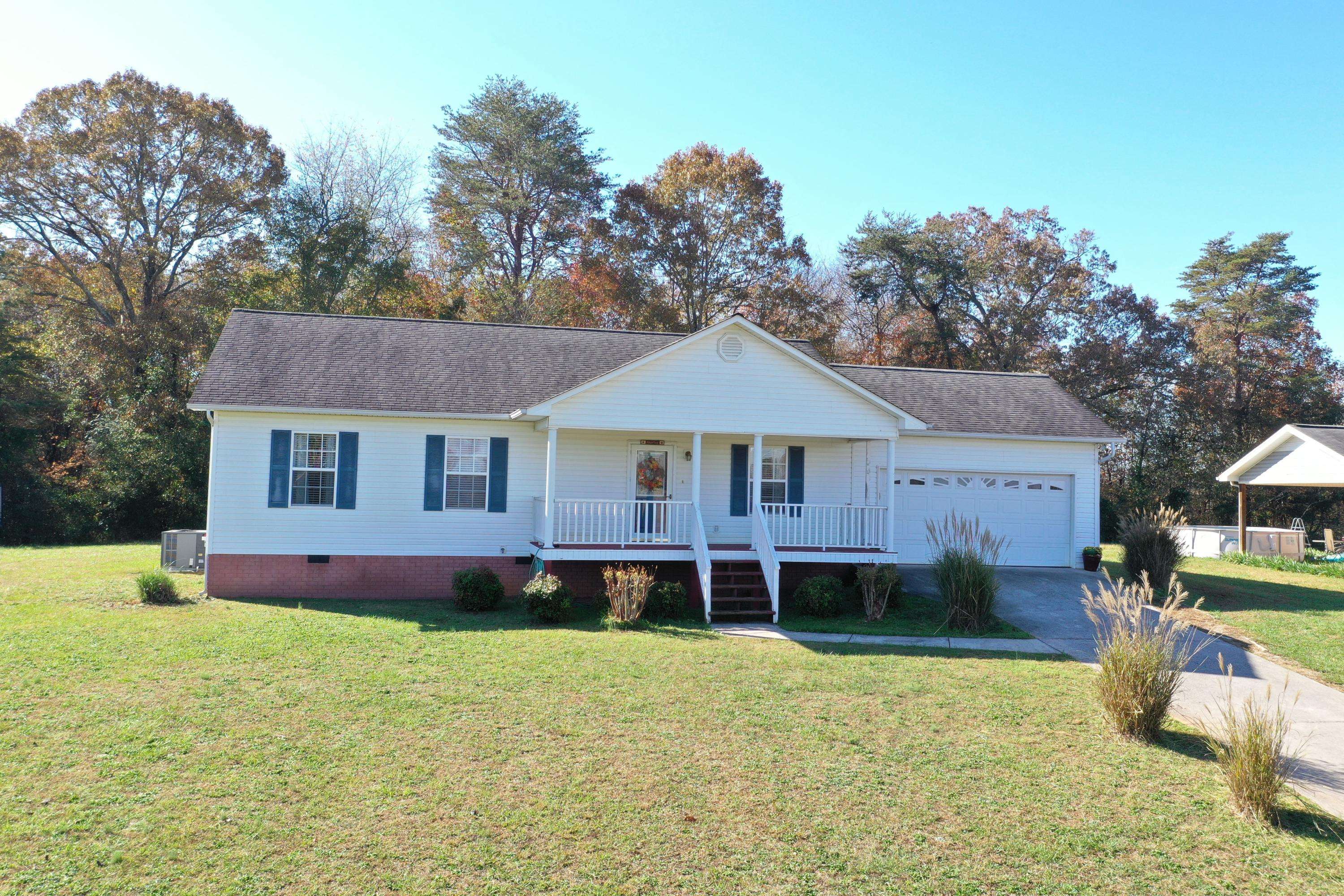 Benton, TN 37307,112 Lynn DR