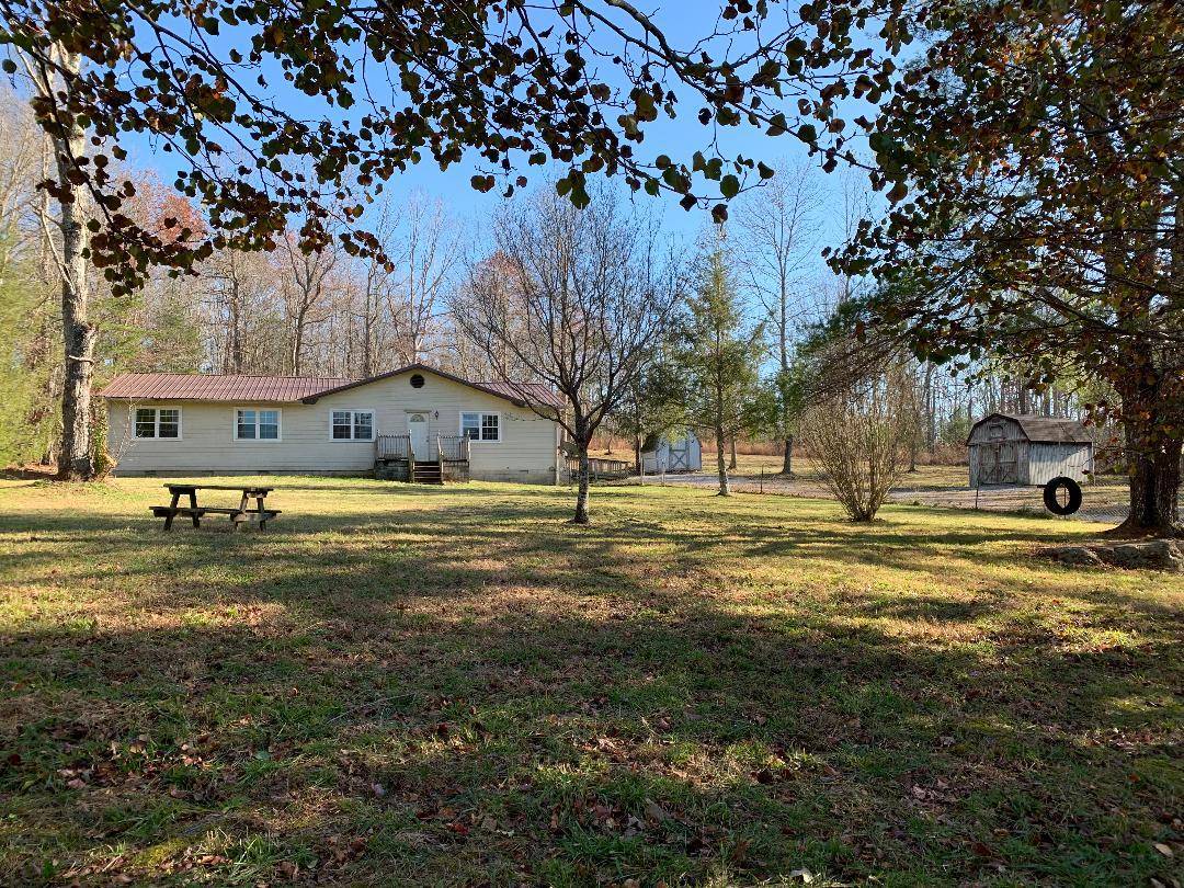 Crab Orchard, TN 37723,430 Fred Braddock Rd